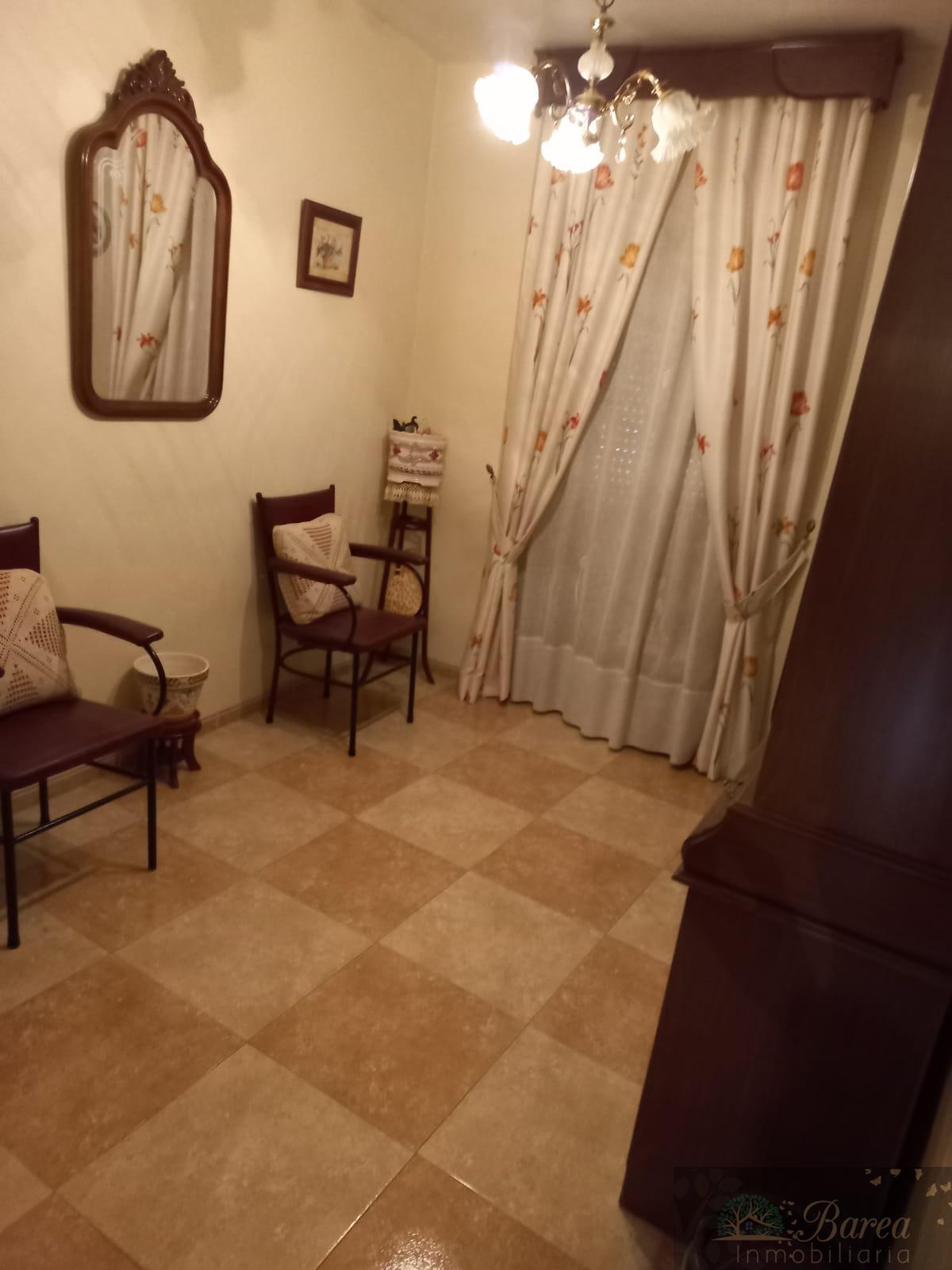 For sale of house in Rute