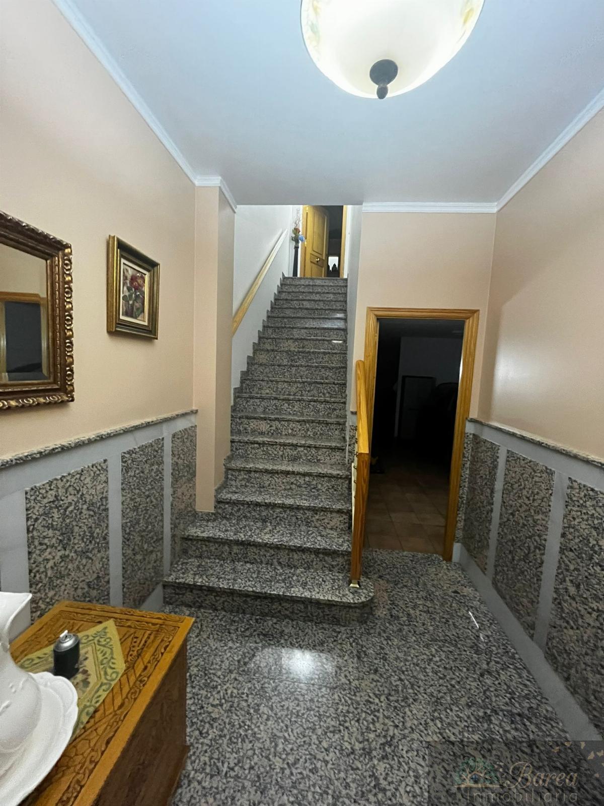 For sale of house in Rute