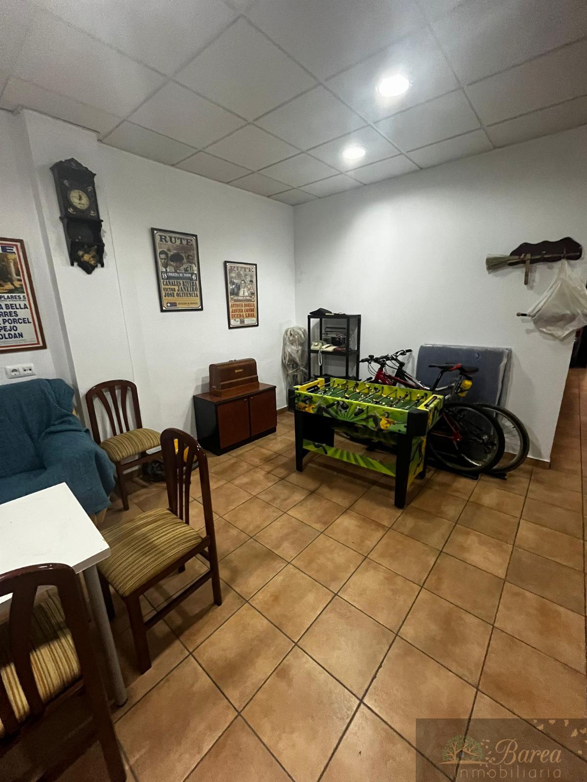 For sale of house in Rute