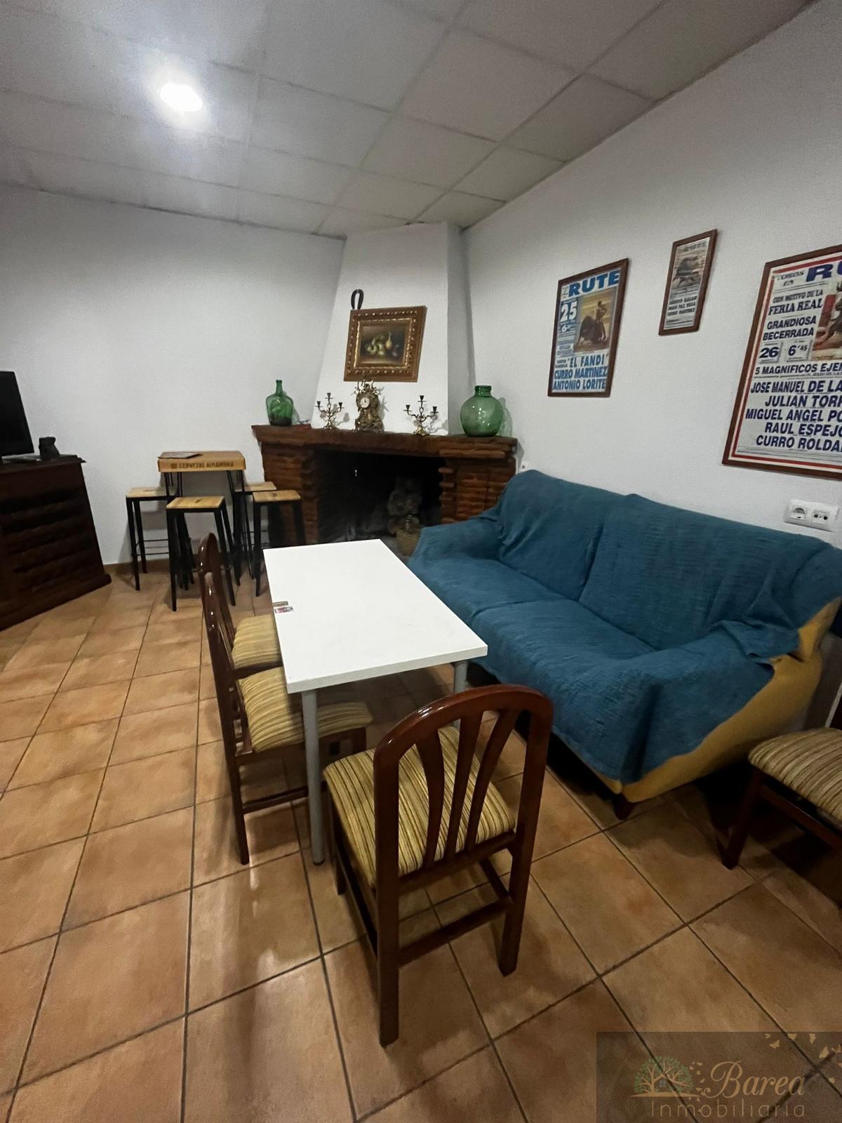 For sale of house in Rute