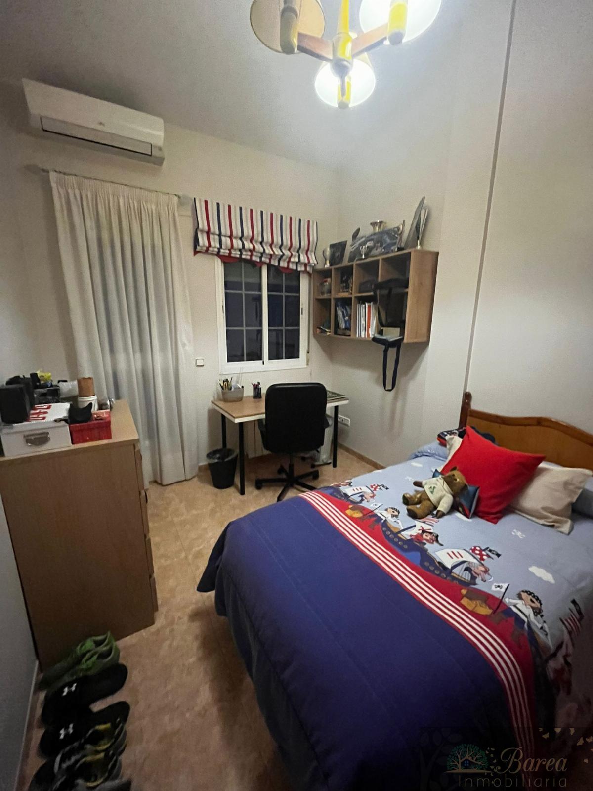 For sale of house in Rute