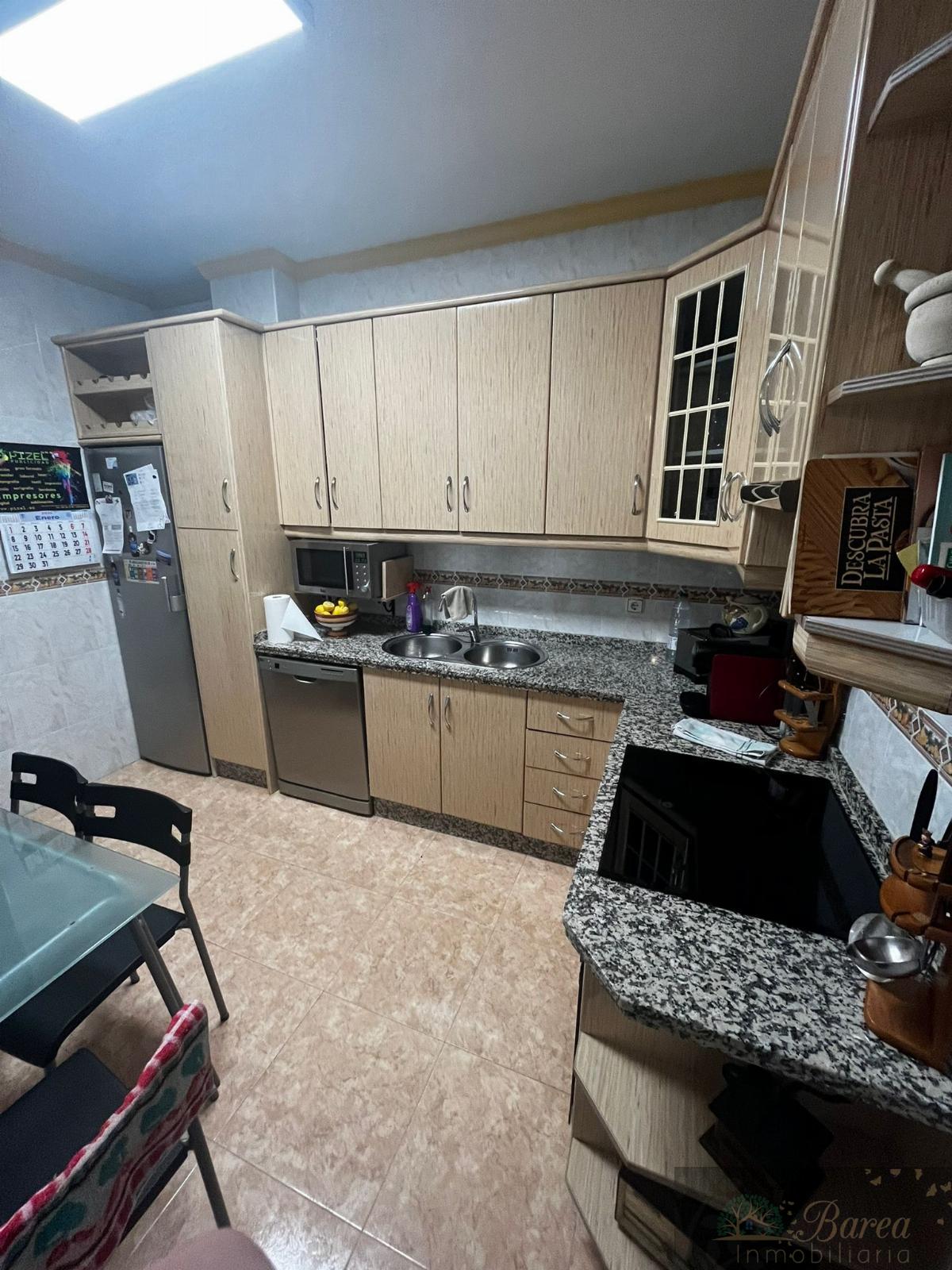 For sale of house in Rute