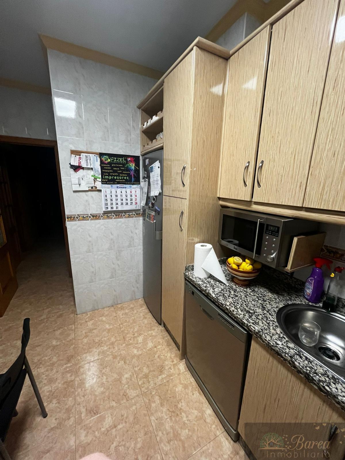 For sale of house in Rute