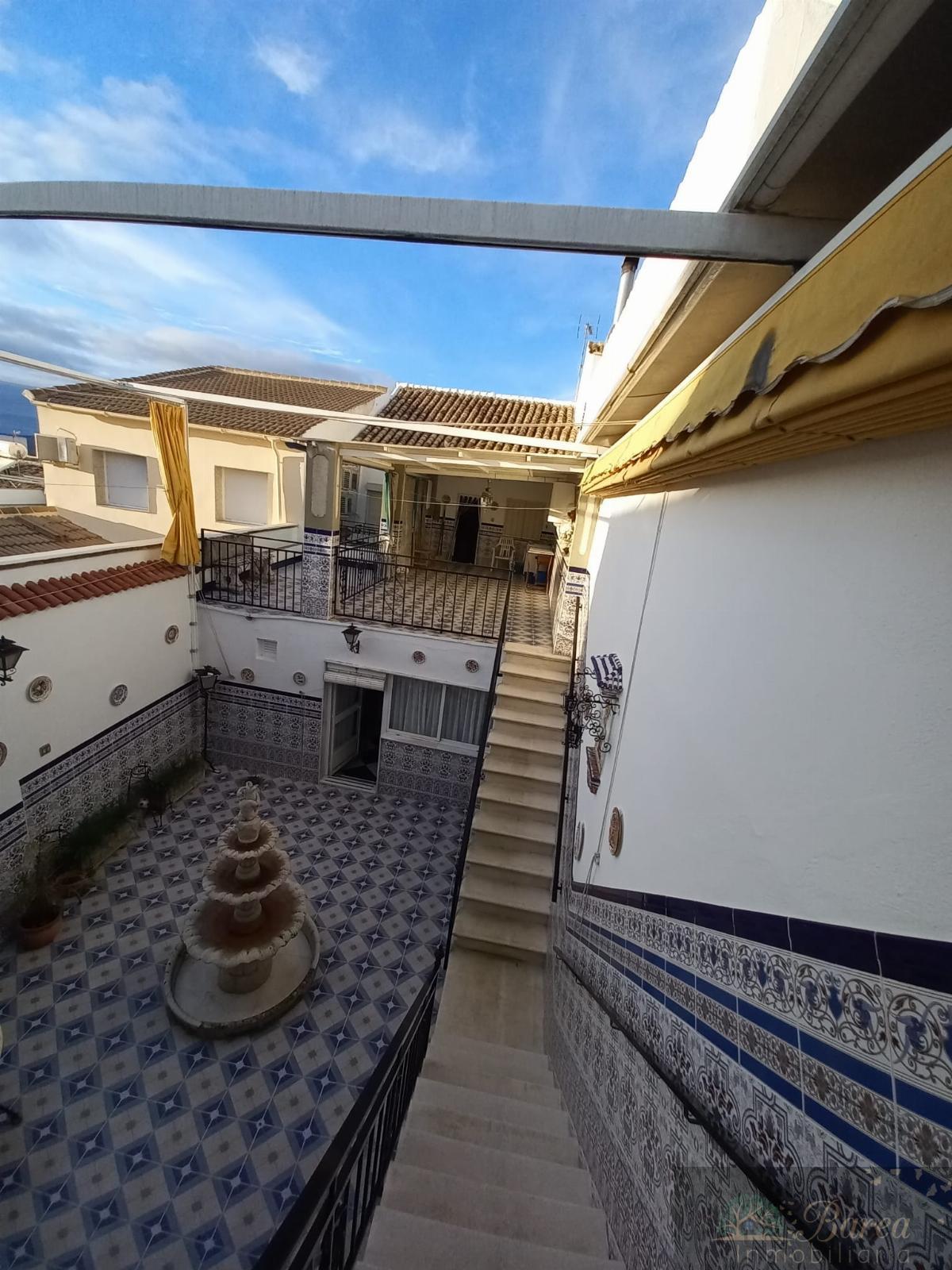 For sale of house in Rute