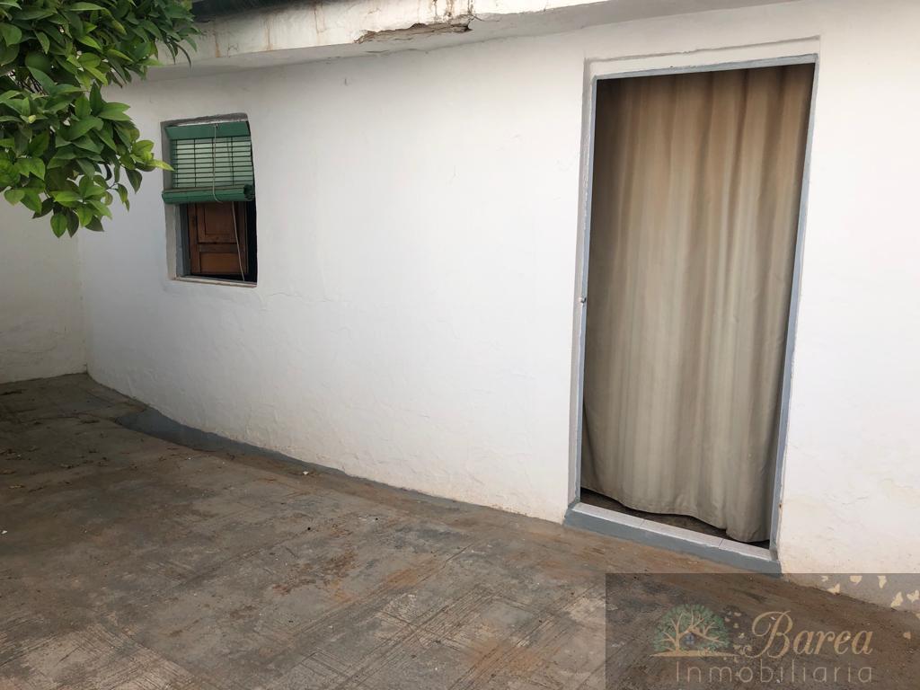 For sale of house in Rute