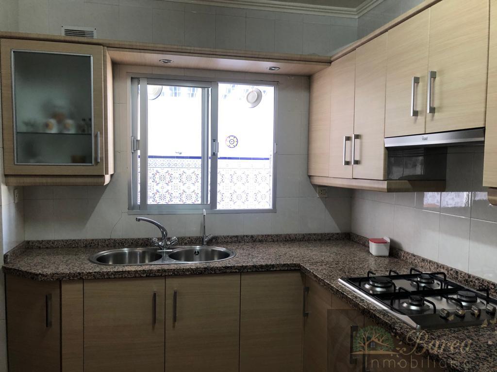 For sale of house in Rute