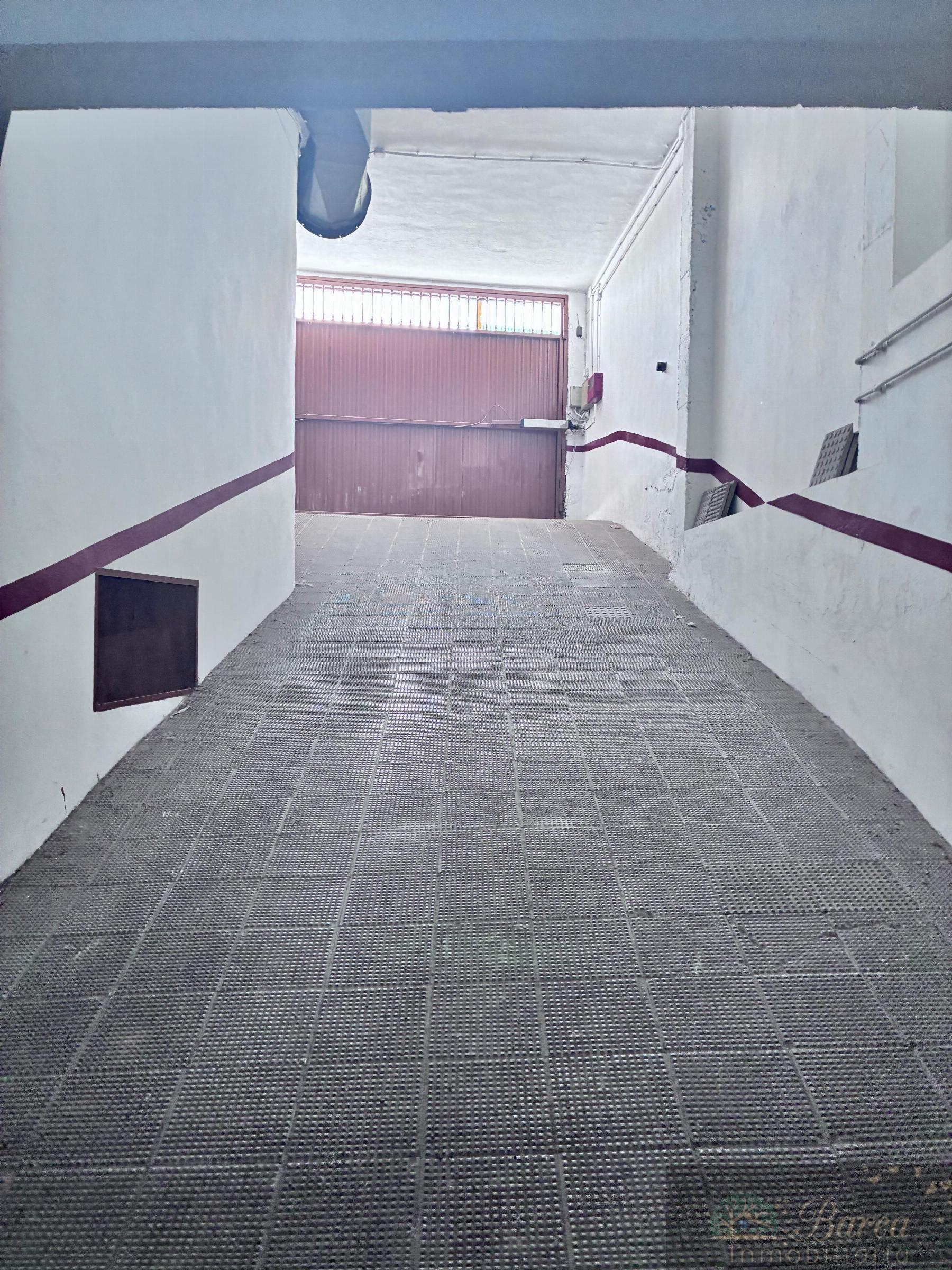 Venta de garaje en Rute