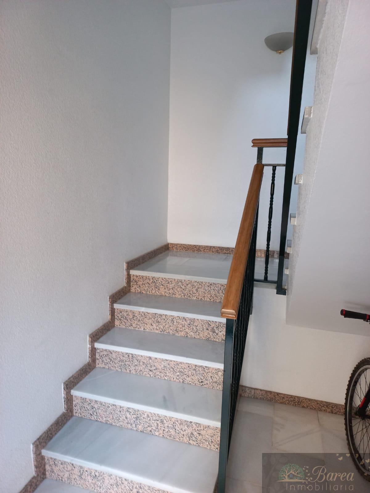 De vânzare din duplex în Rute