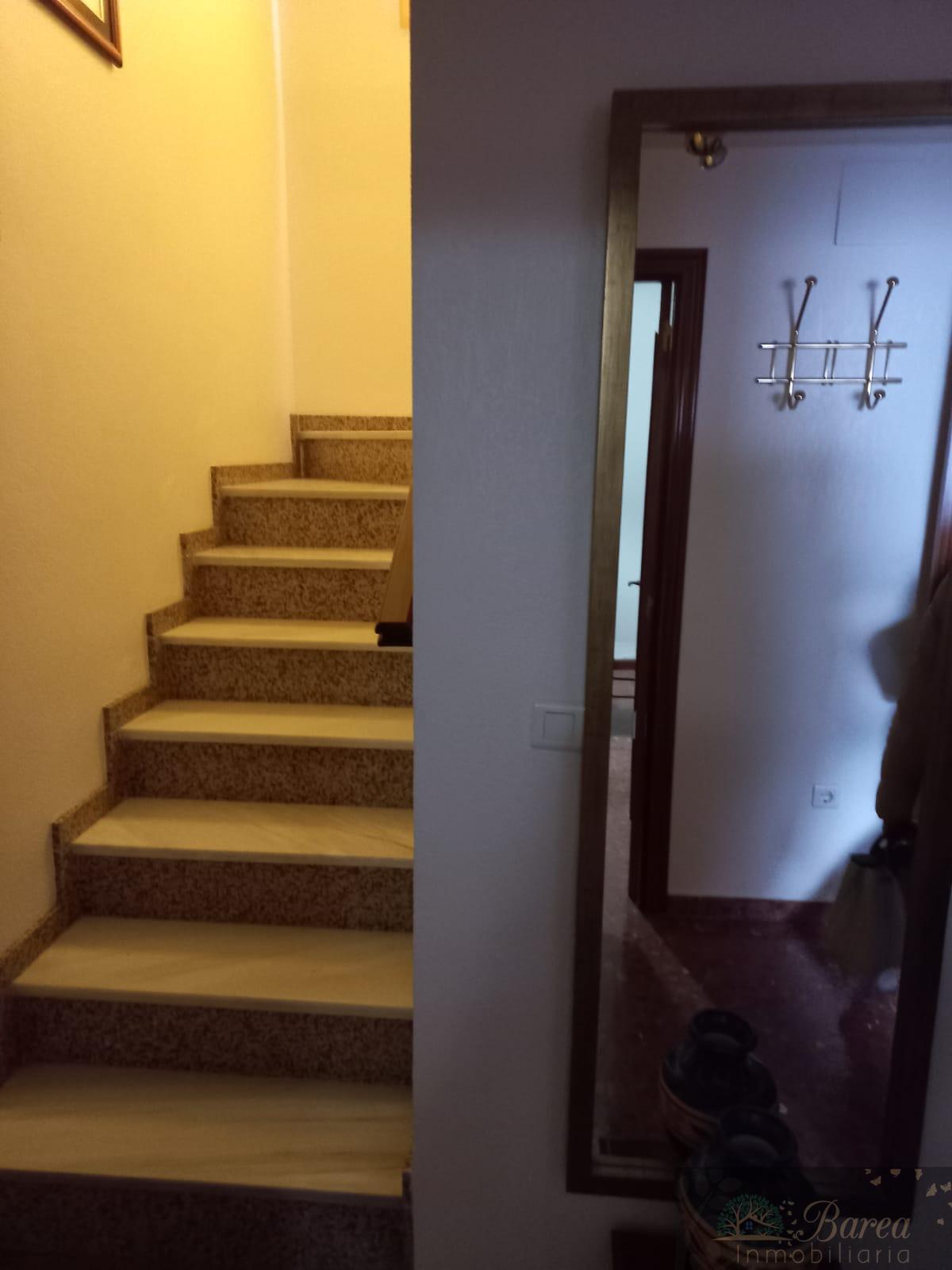 De vânzare din duplex în Rute