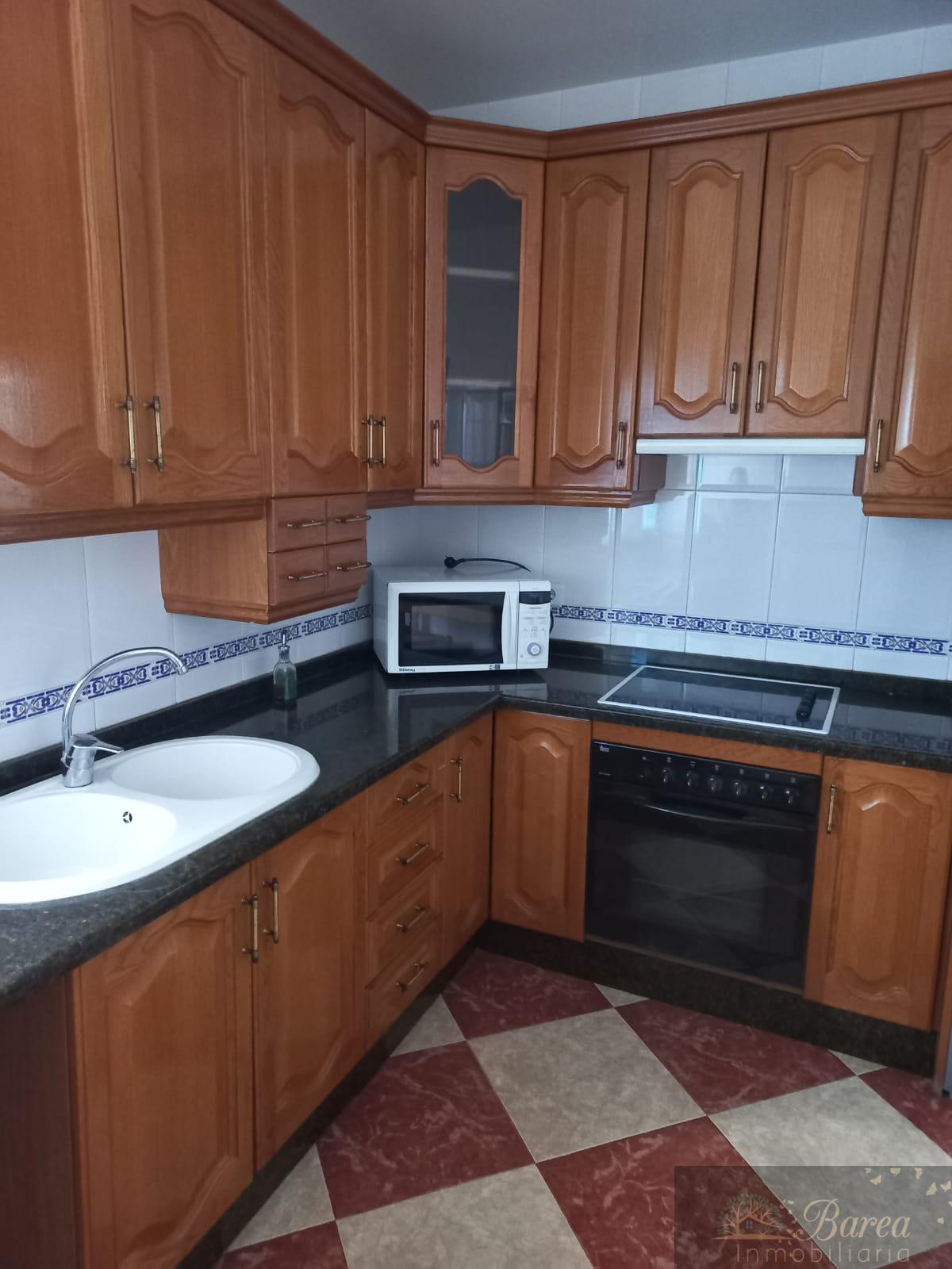 De vânzare din duplex în Rute