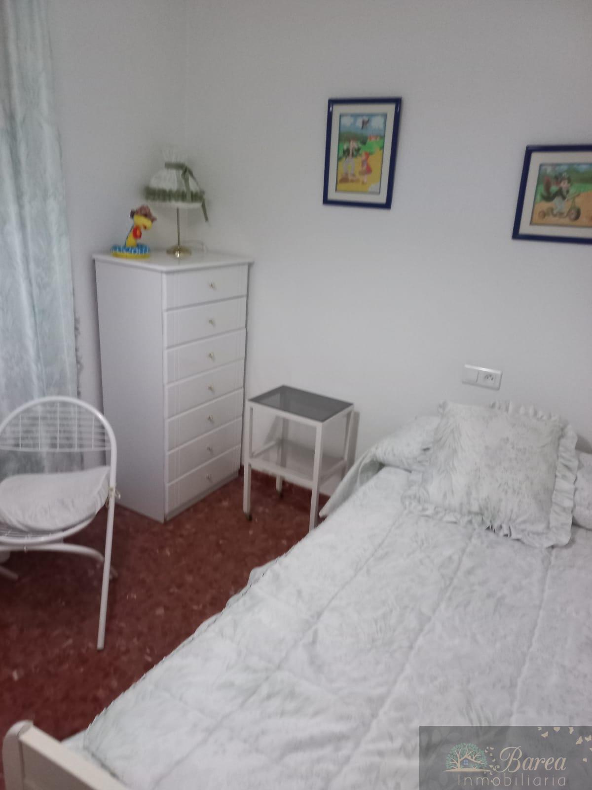 De vânzare din duplex în Rute