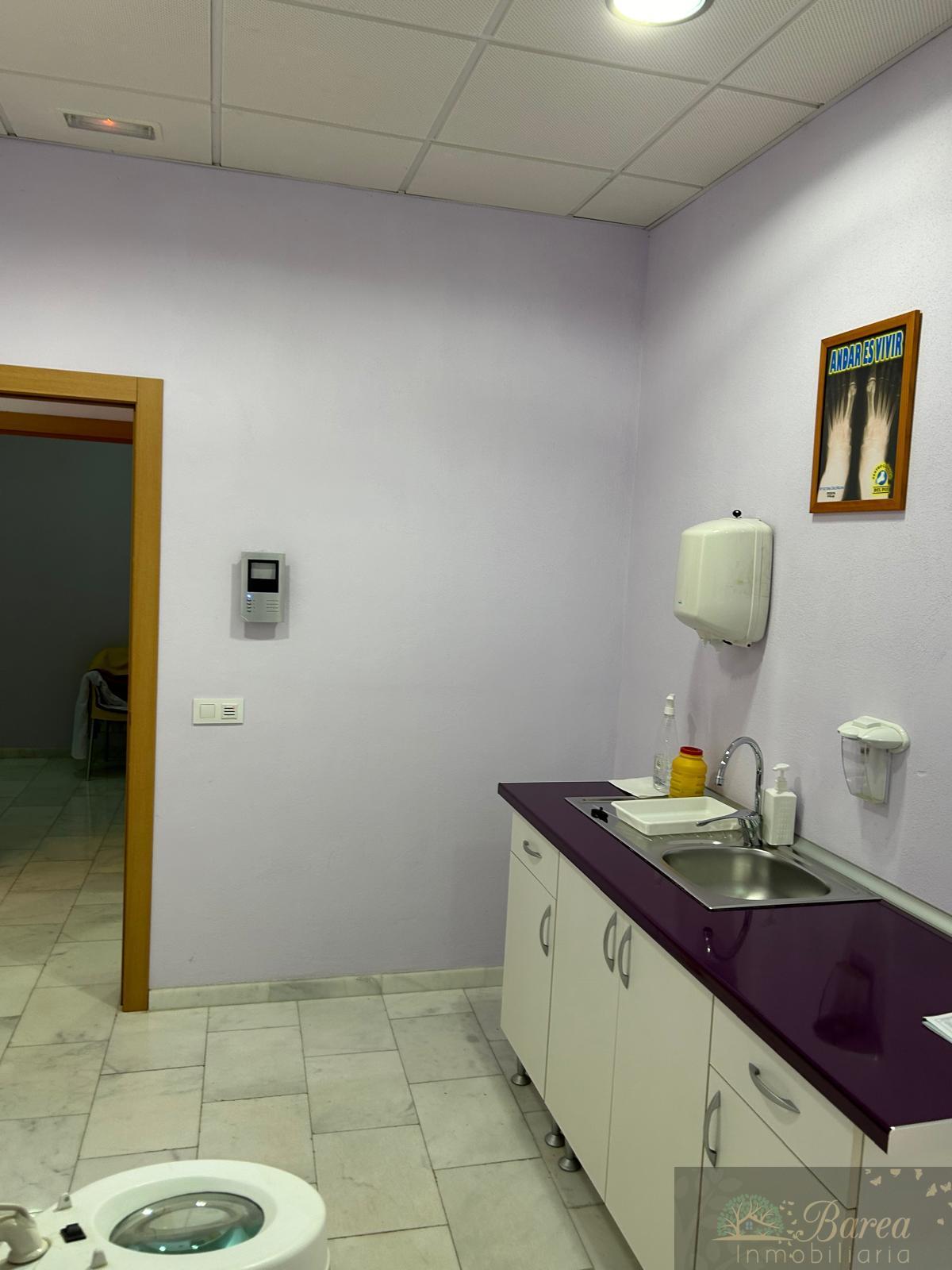 Venta de local en Cuevas de San Marcos