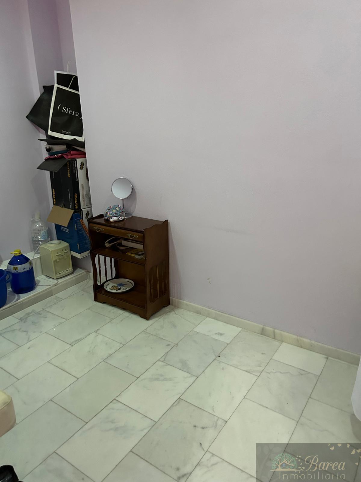 Venta de local en Cuevas de San Marcos