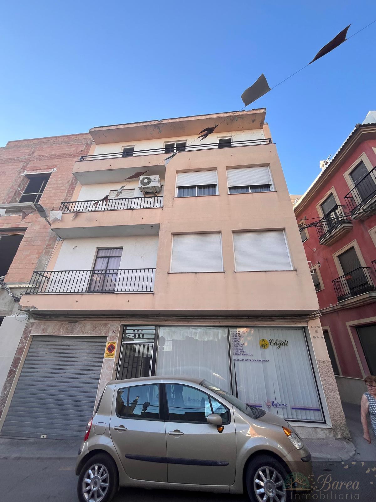 Venta de edificio en Rute