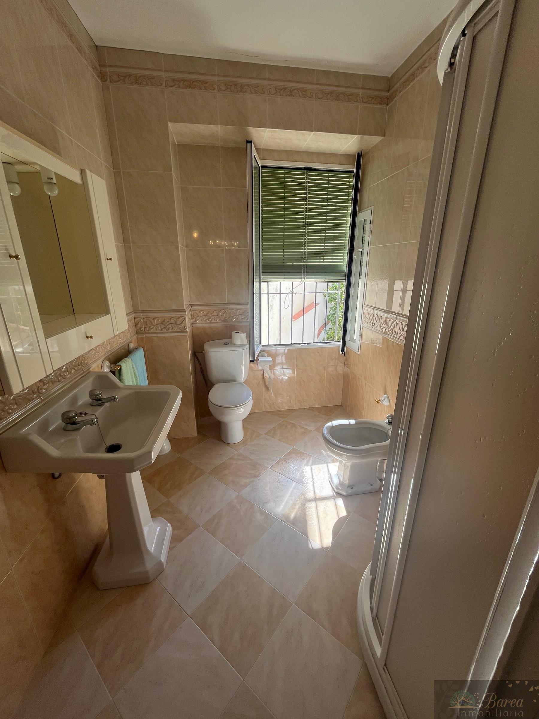 Venta de casa en Rute