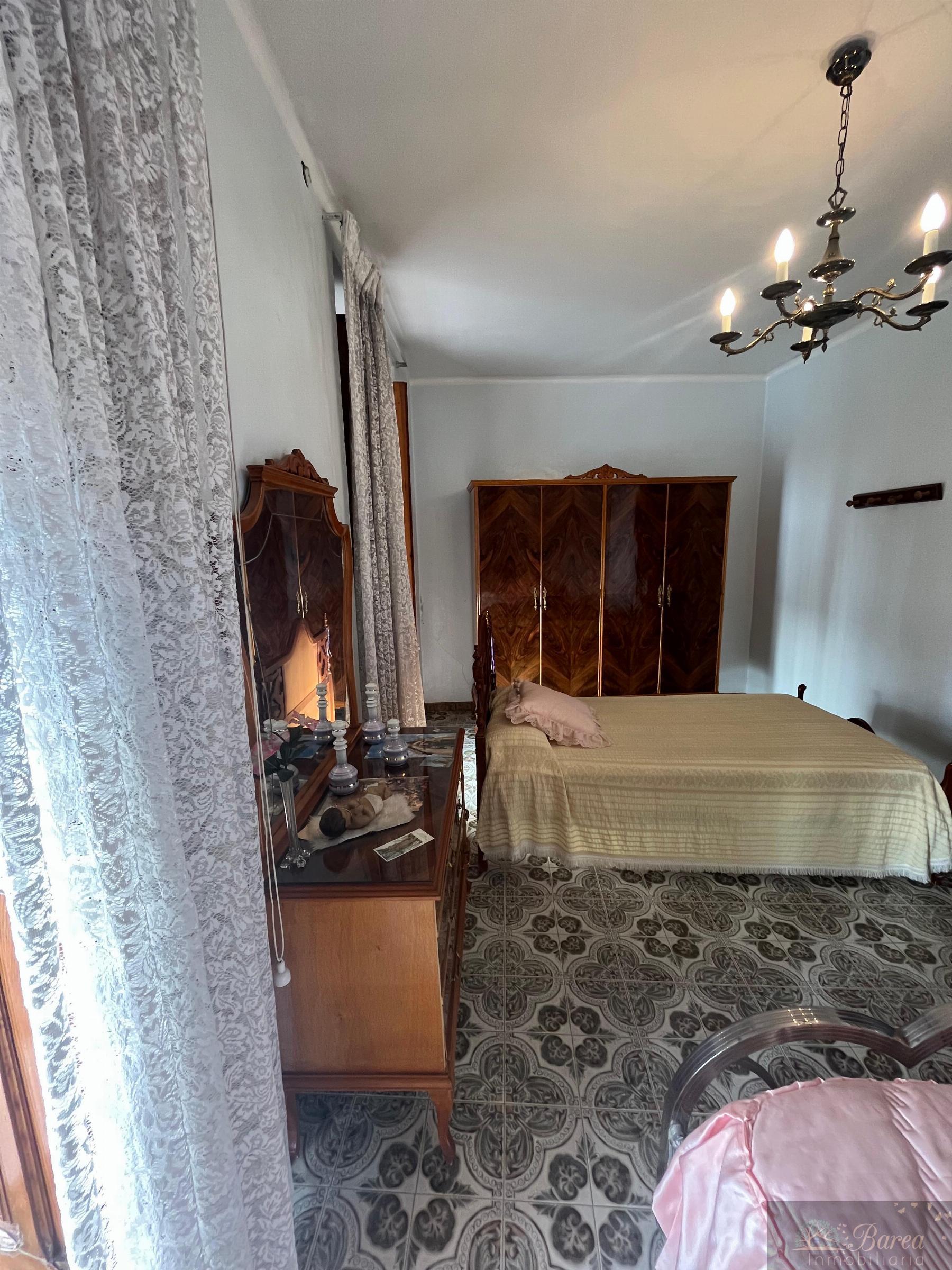 Venta de casa en Rute