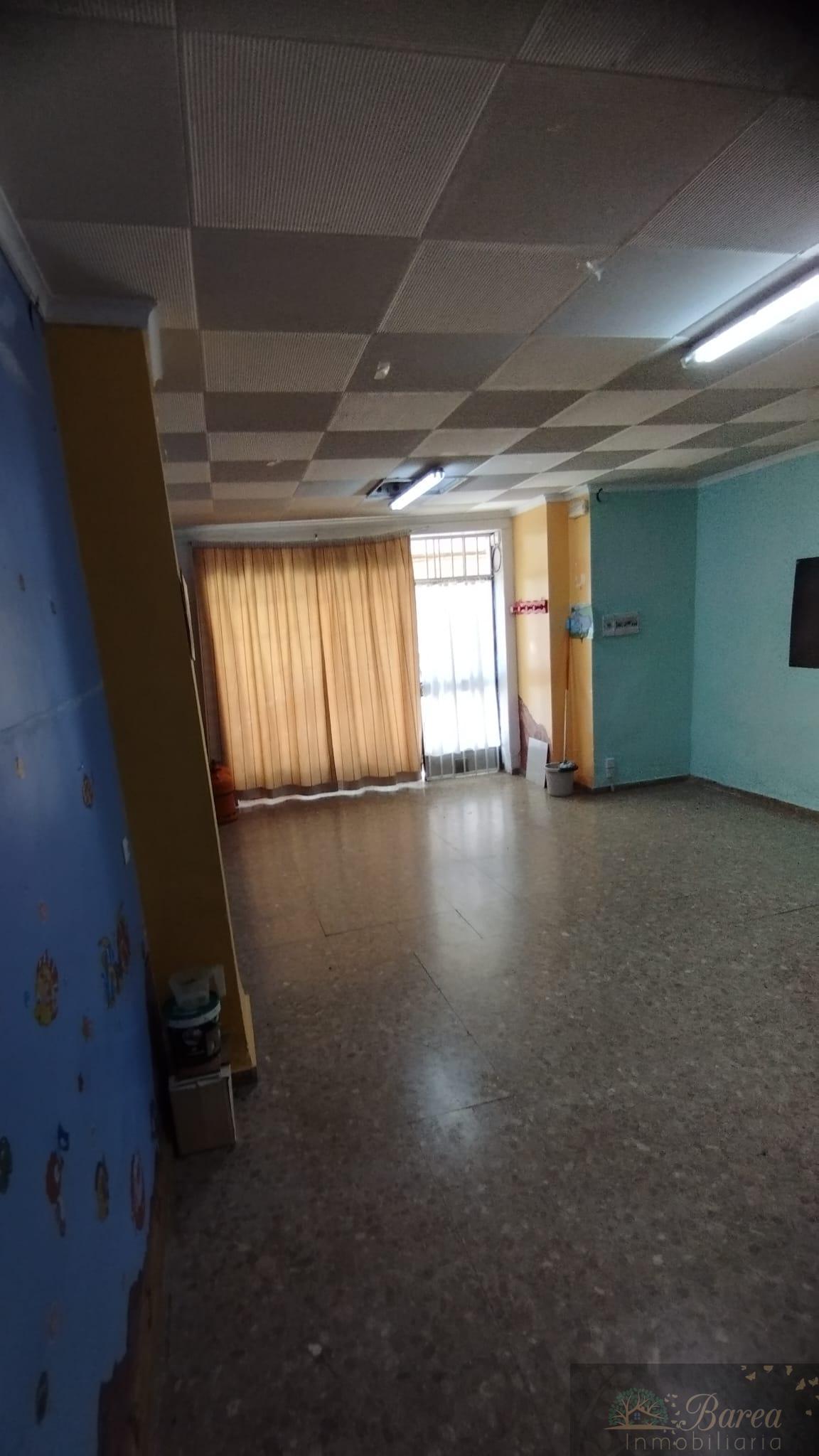 Venta de local en Rute