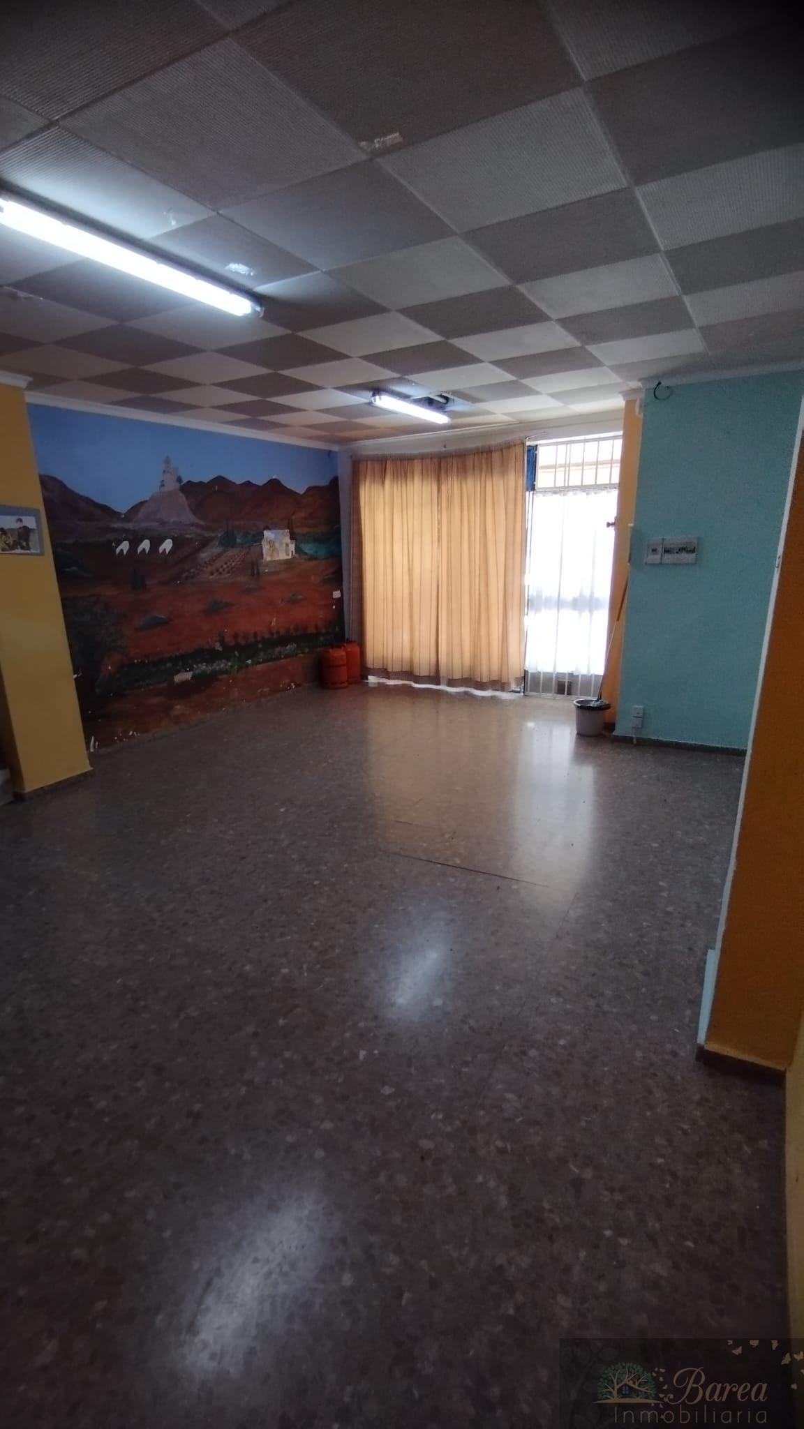 Venta de local en Rute