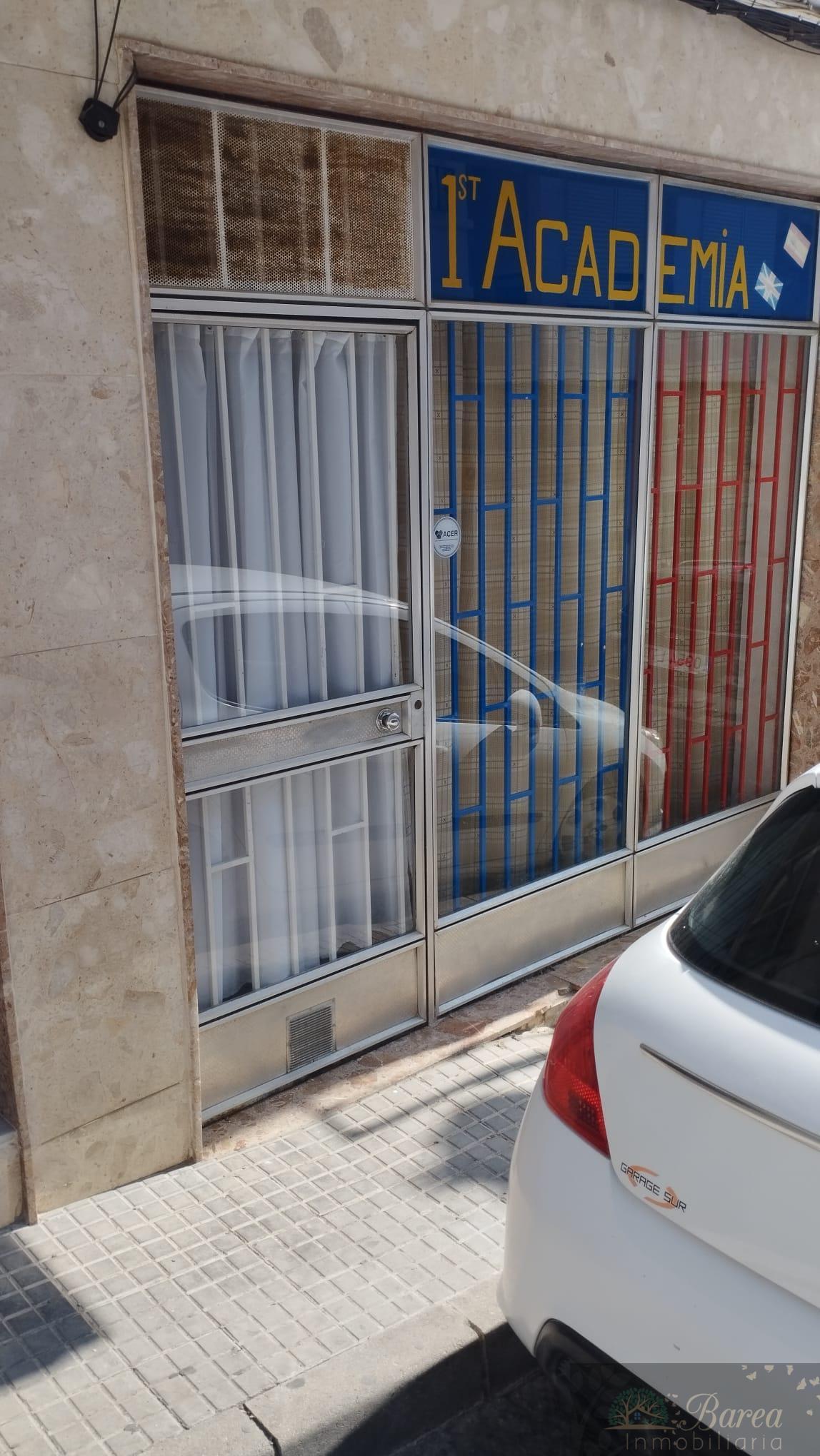 Venta de local en Rute