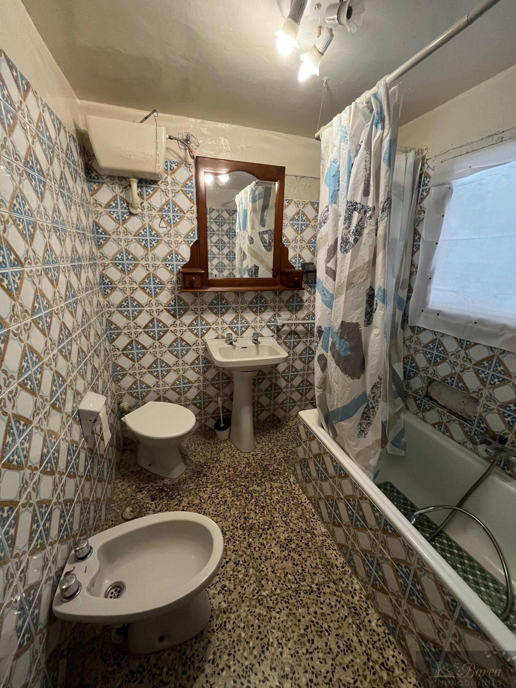 Venta de casa en Rute