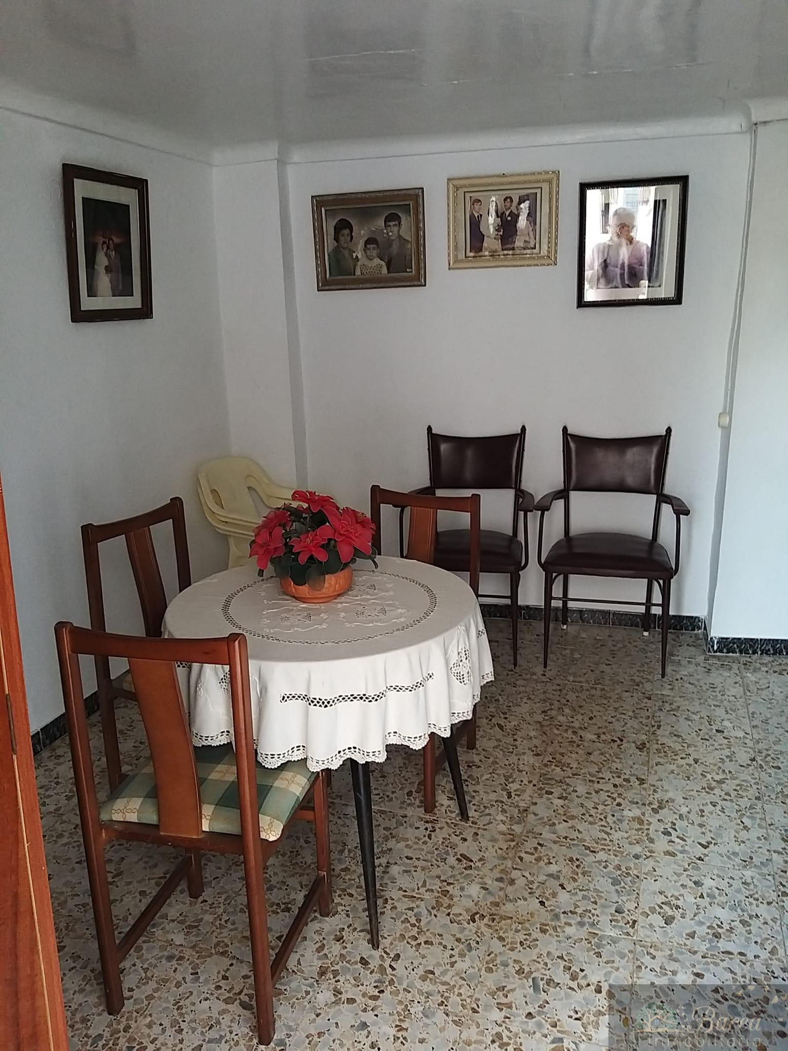 Venta de casa en Rute