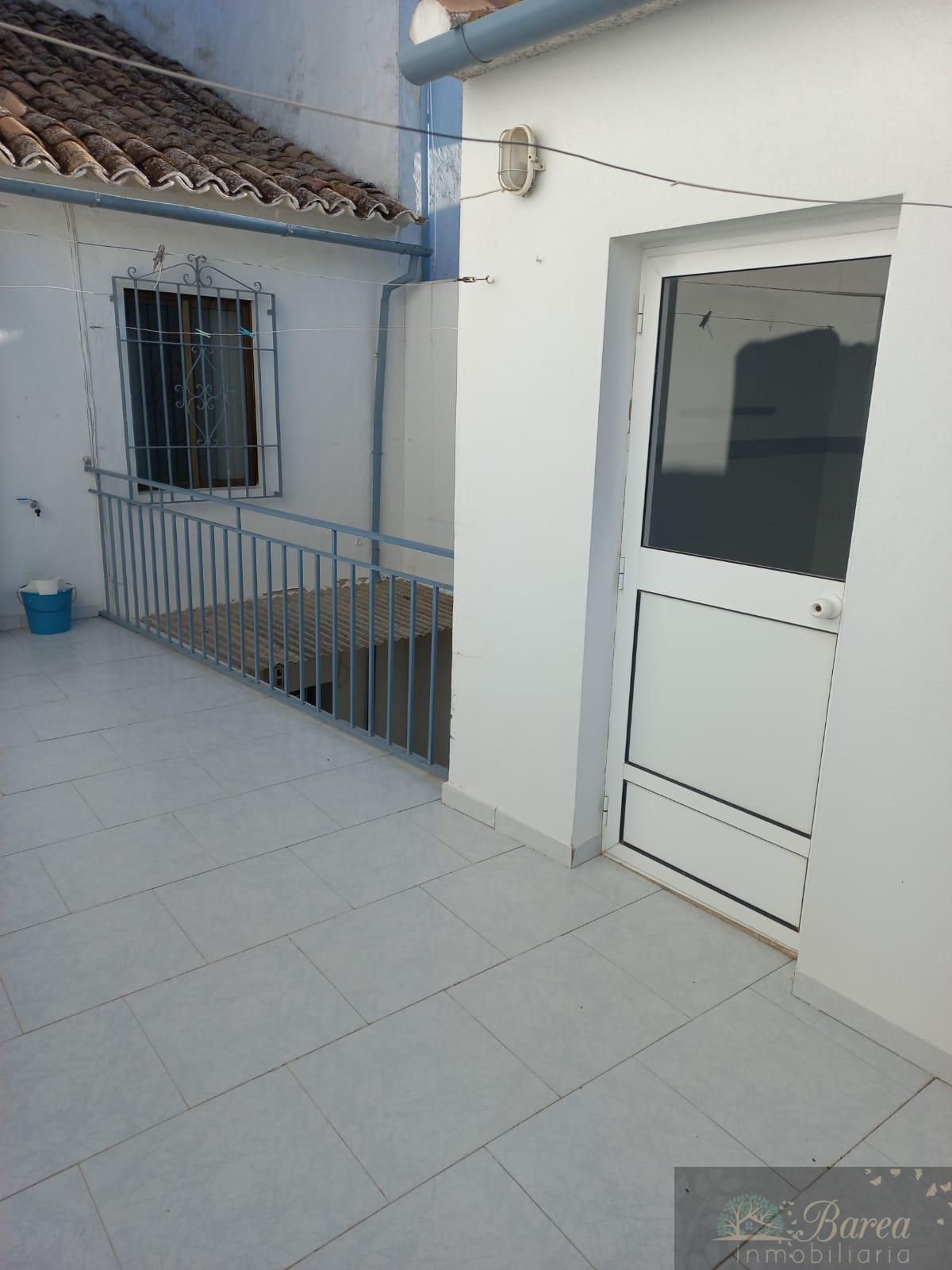 For sale of house in Rute