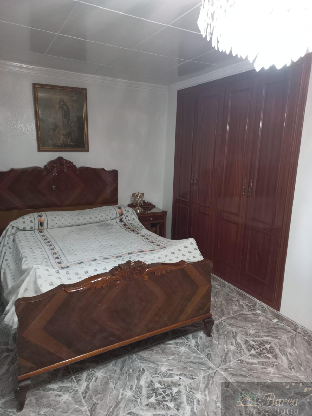 For sale of house in Rute