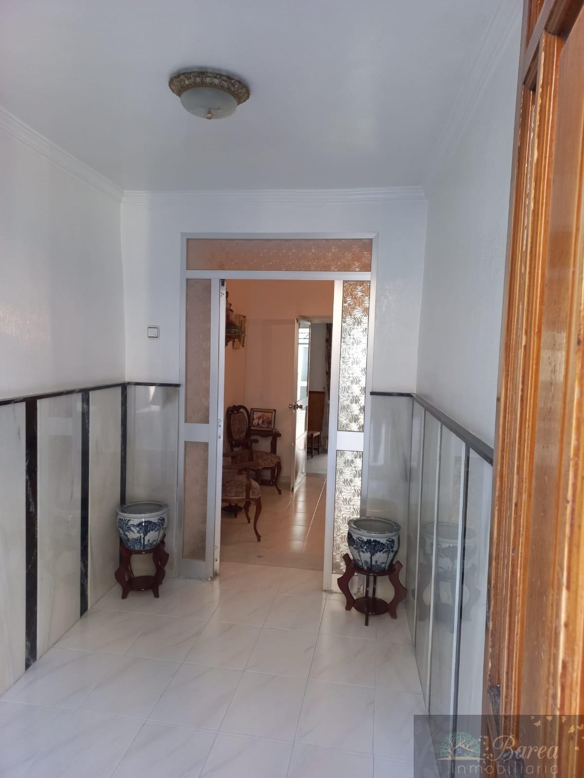 For sale of house in Rute