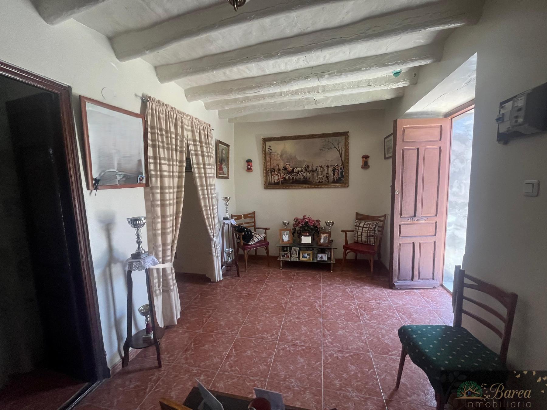 Venta de casa en Rute