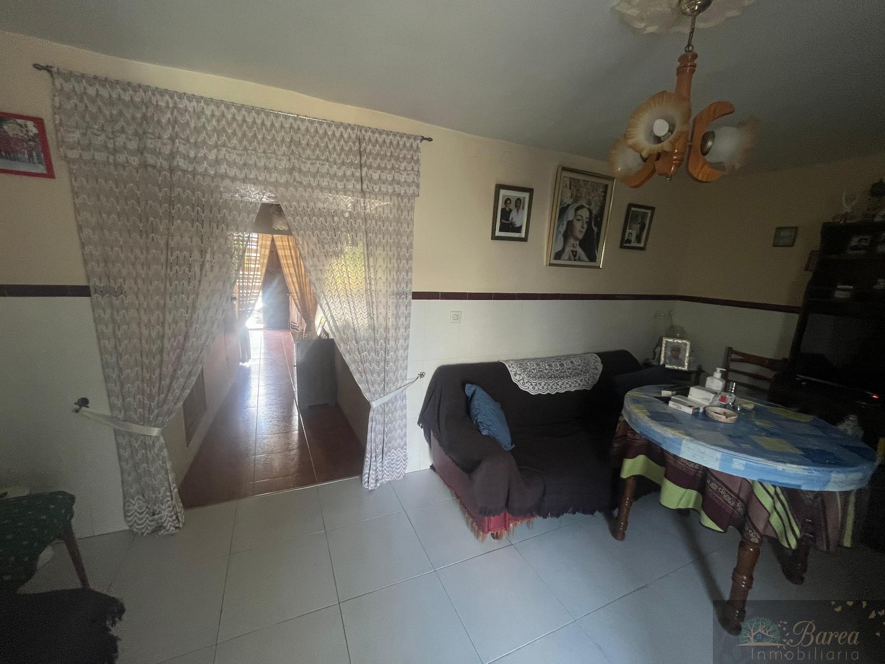Venta de casa en Rute