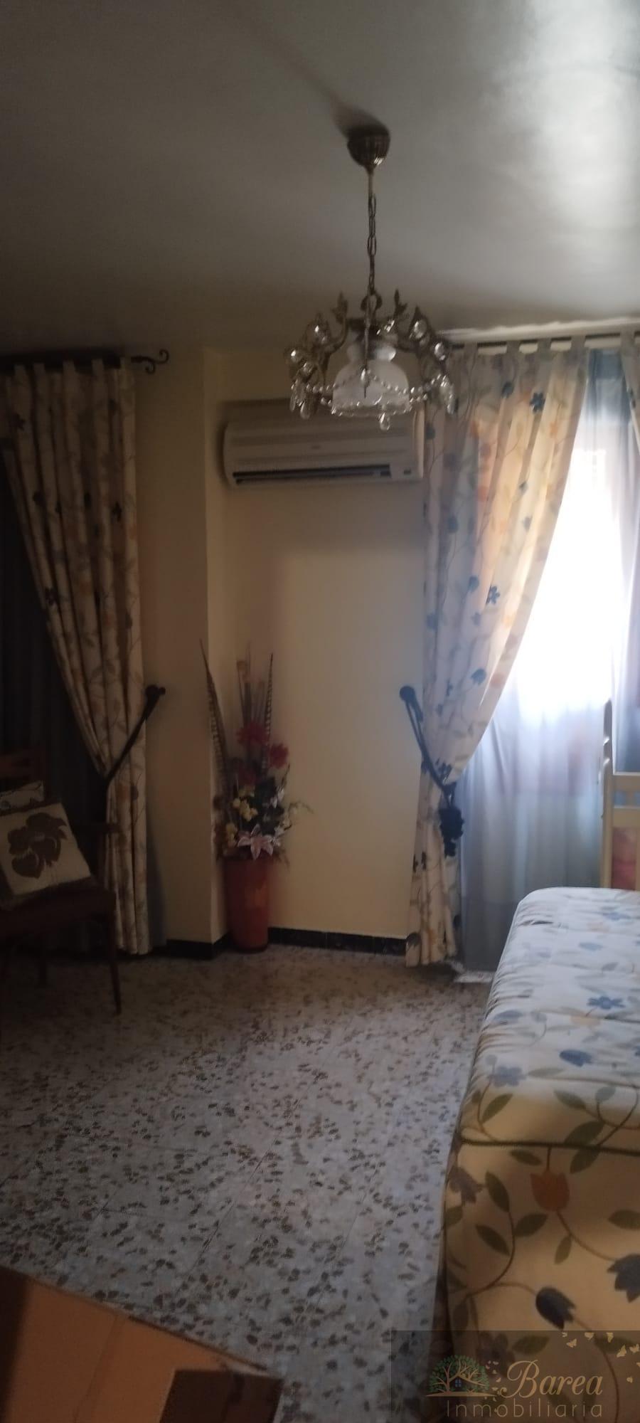 Venta de casa en Rute
