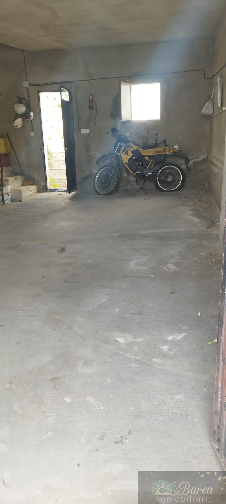Venta de edificio en Rute