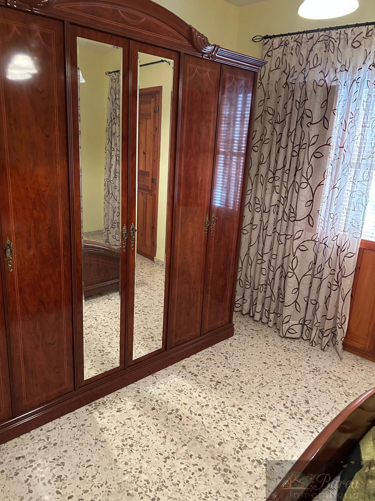 Venta de casa en Rute