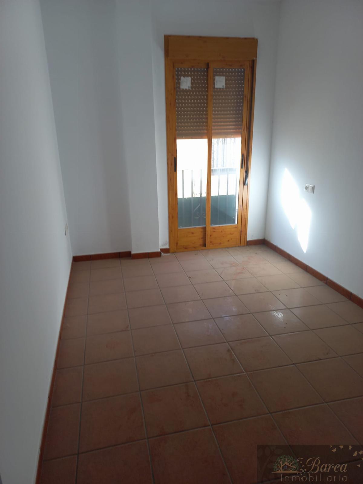 For sale of flat in Priego de Córdoba