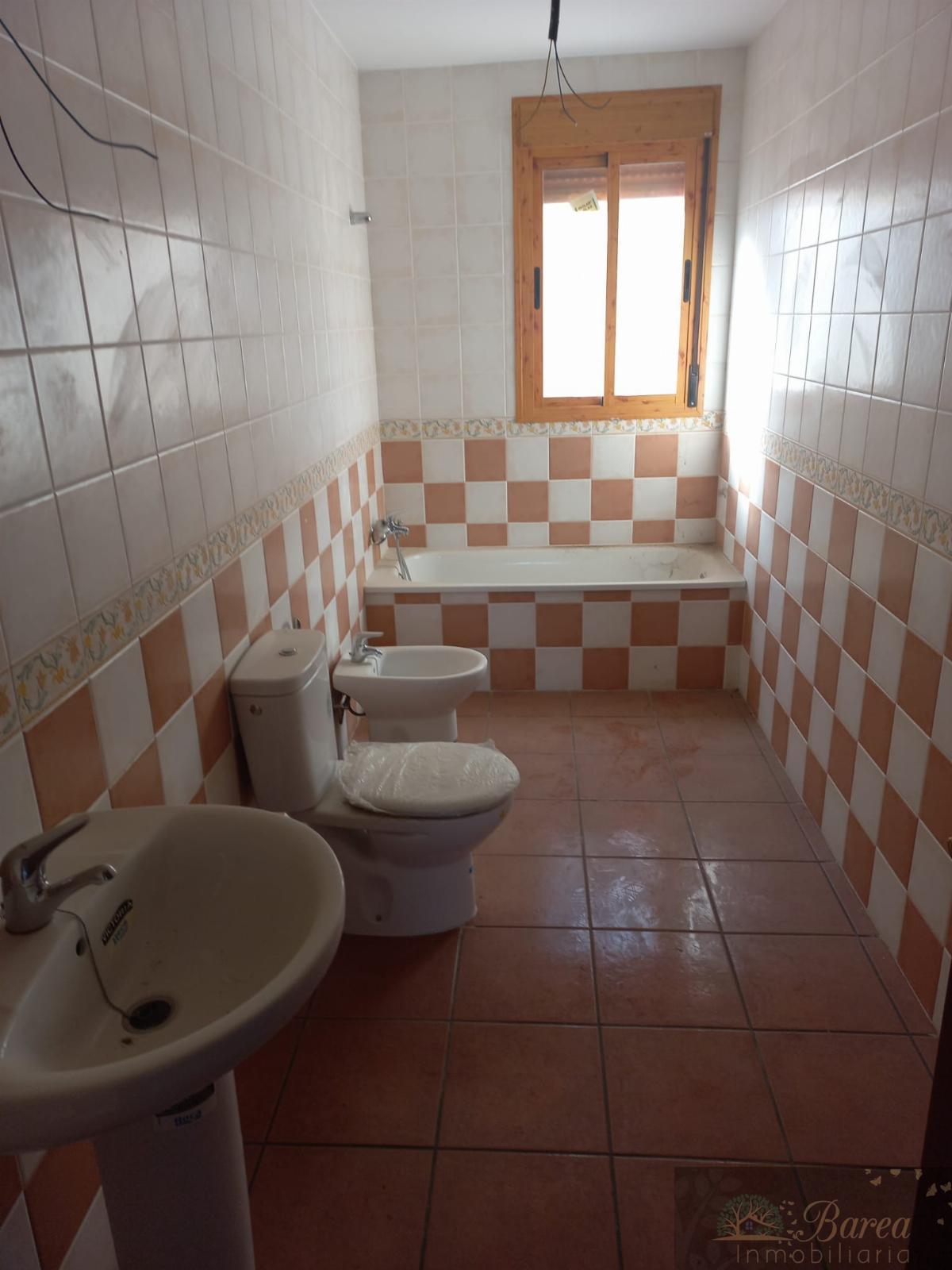 For sale of flat in Priego de Córdoba