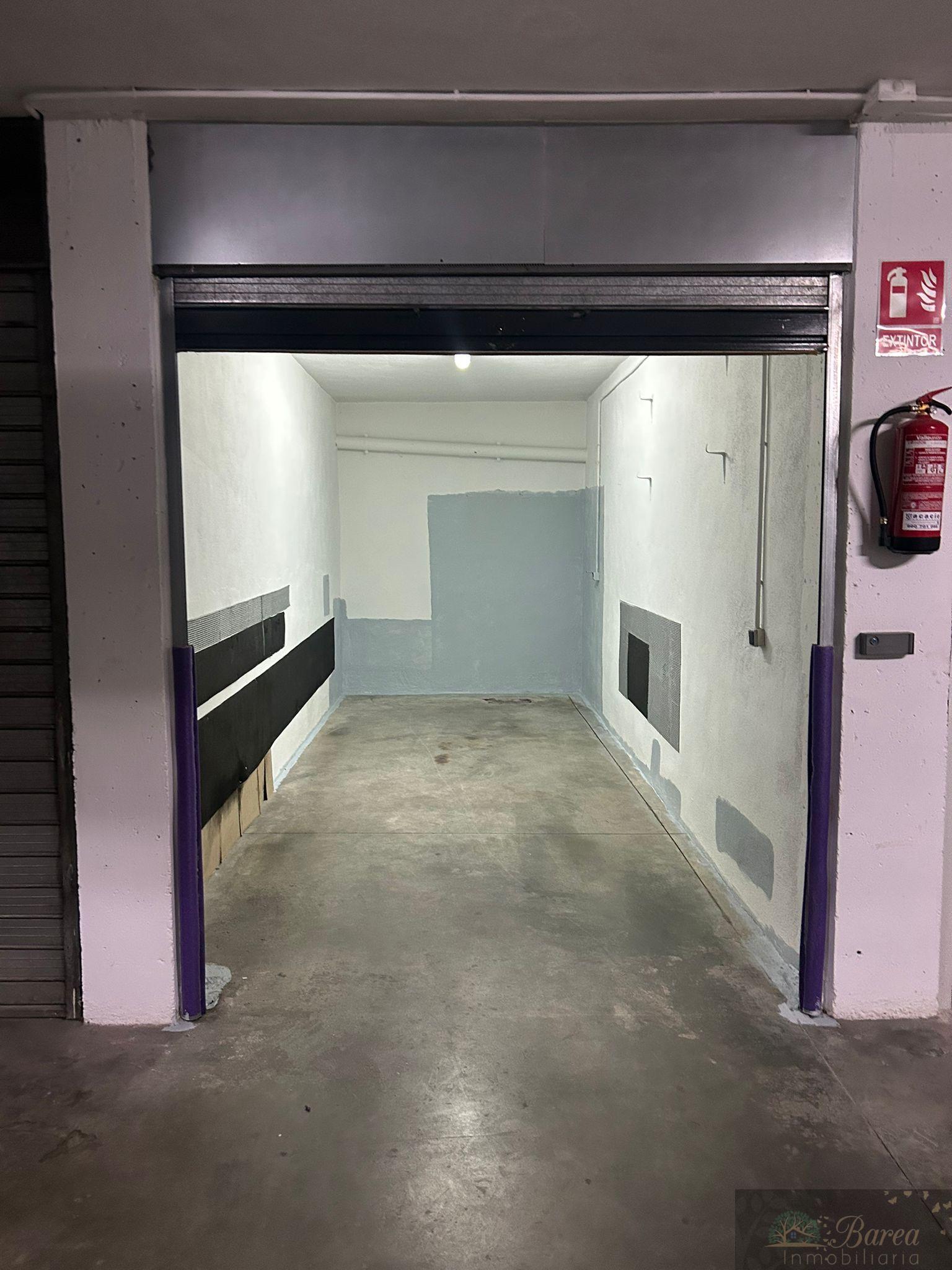 Venta de garaje en Rute