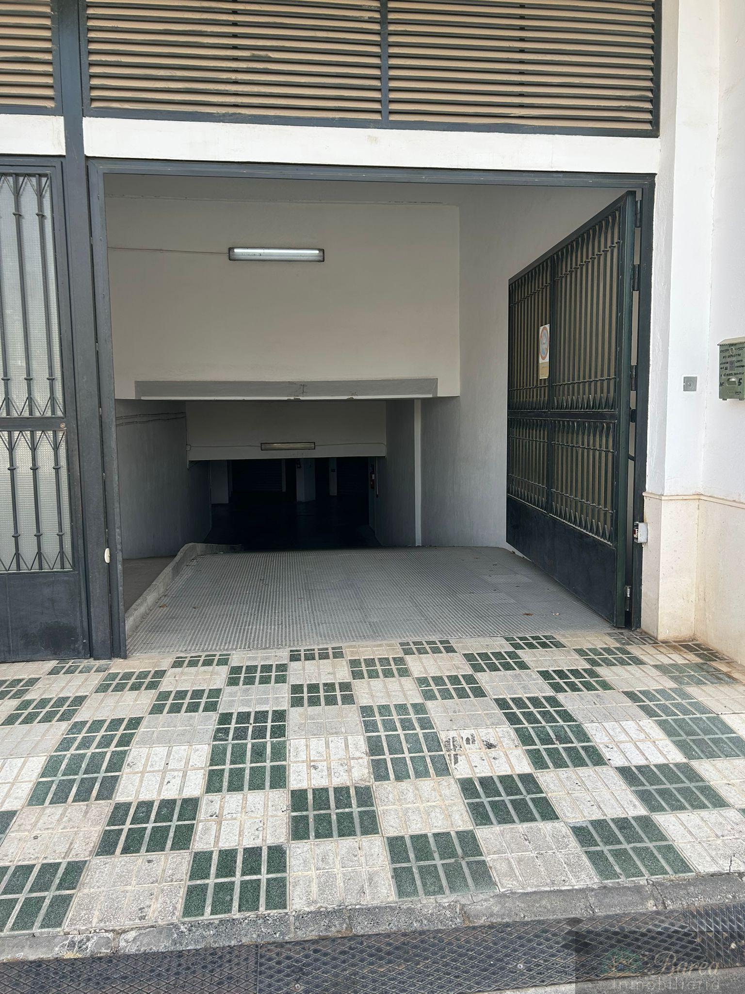 Venta de garaje en Rute