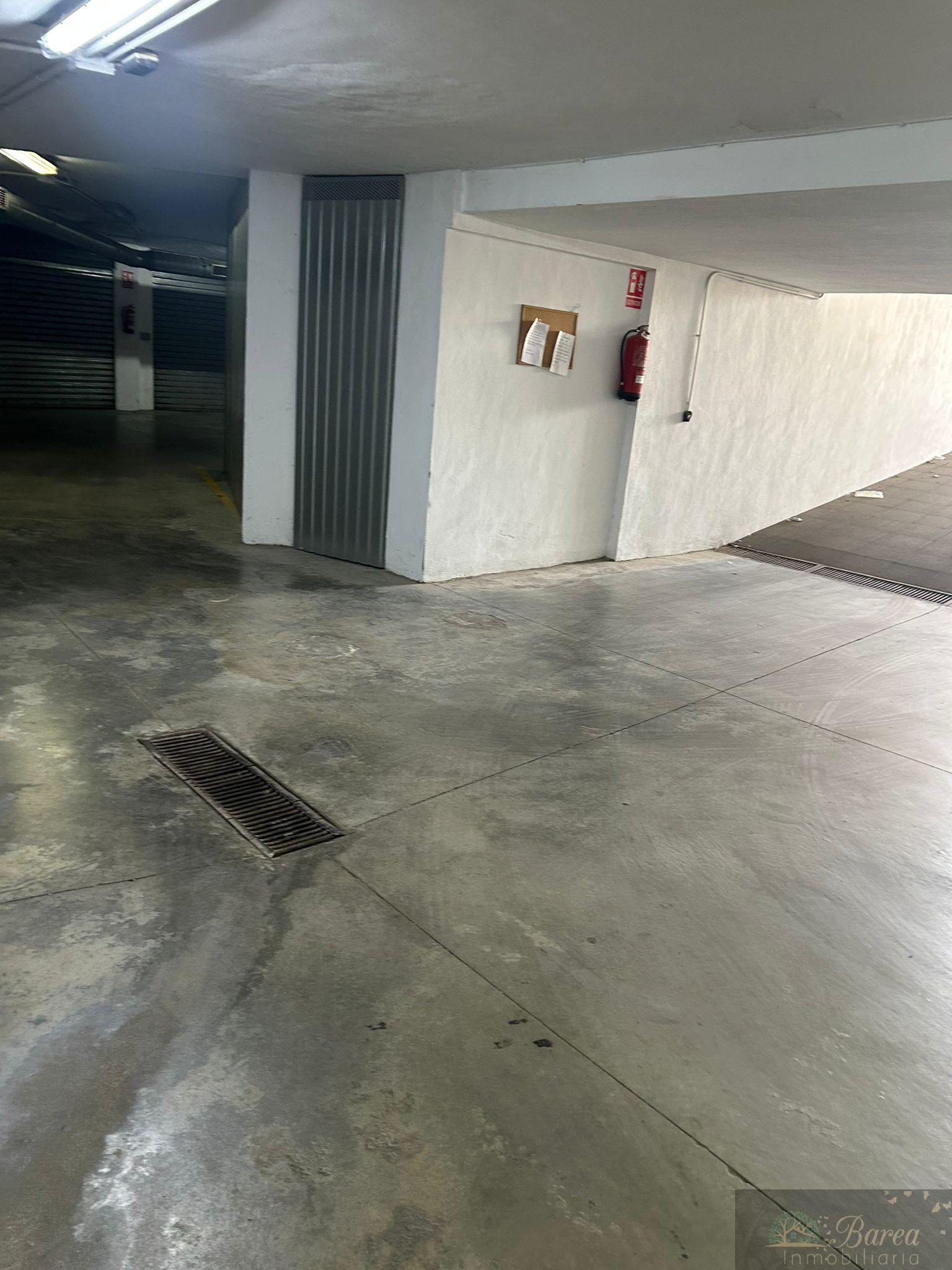 Venta de garaje en Rute