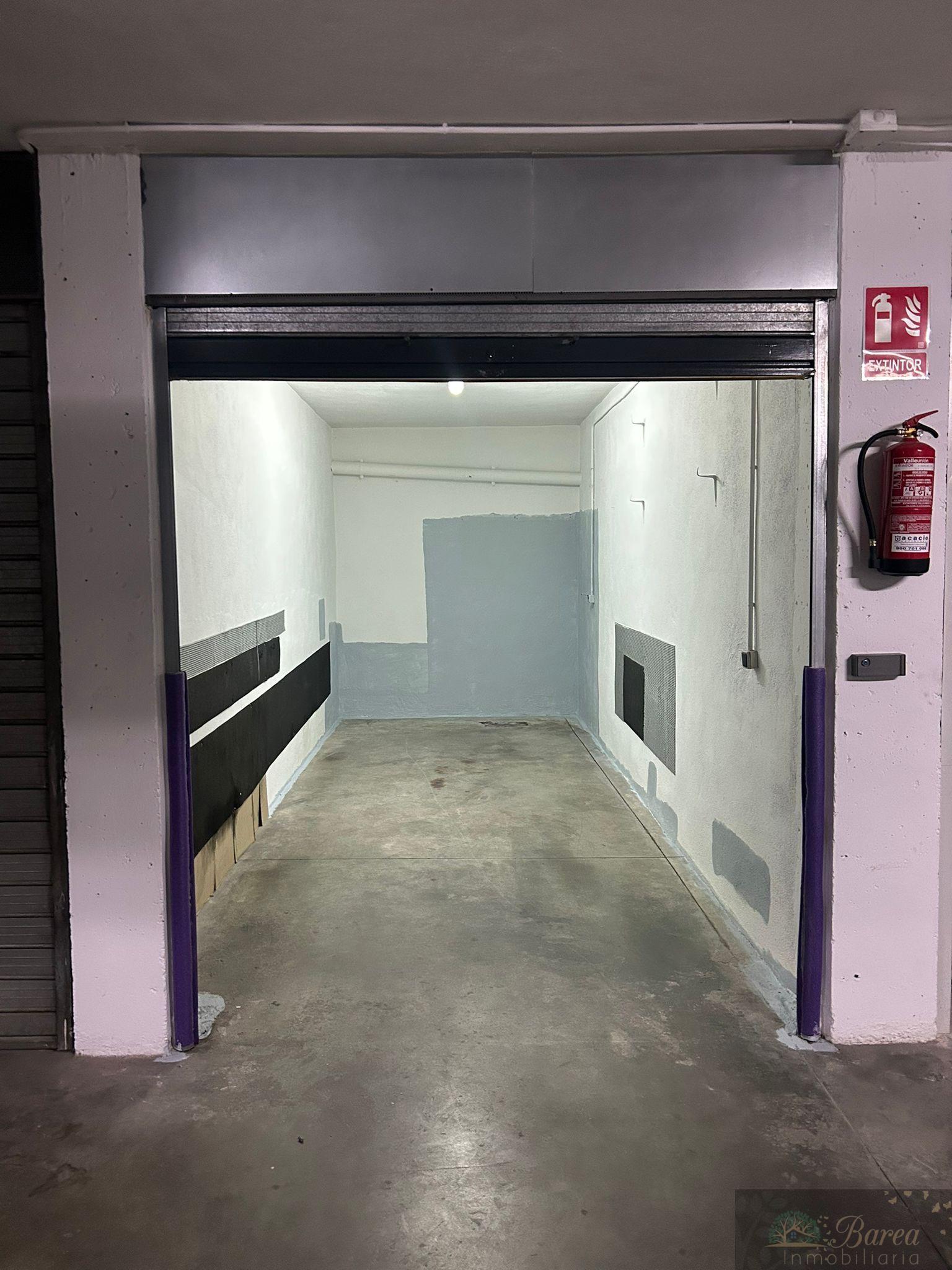 Venta de garaje en Rute
