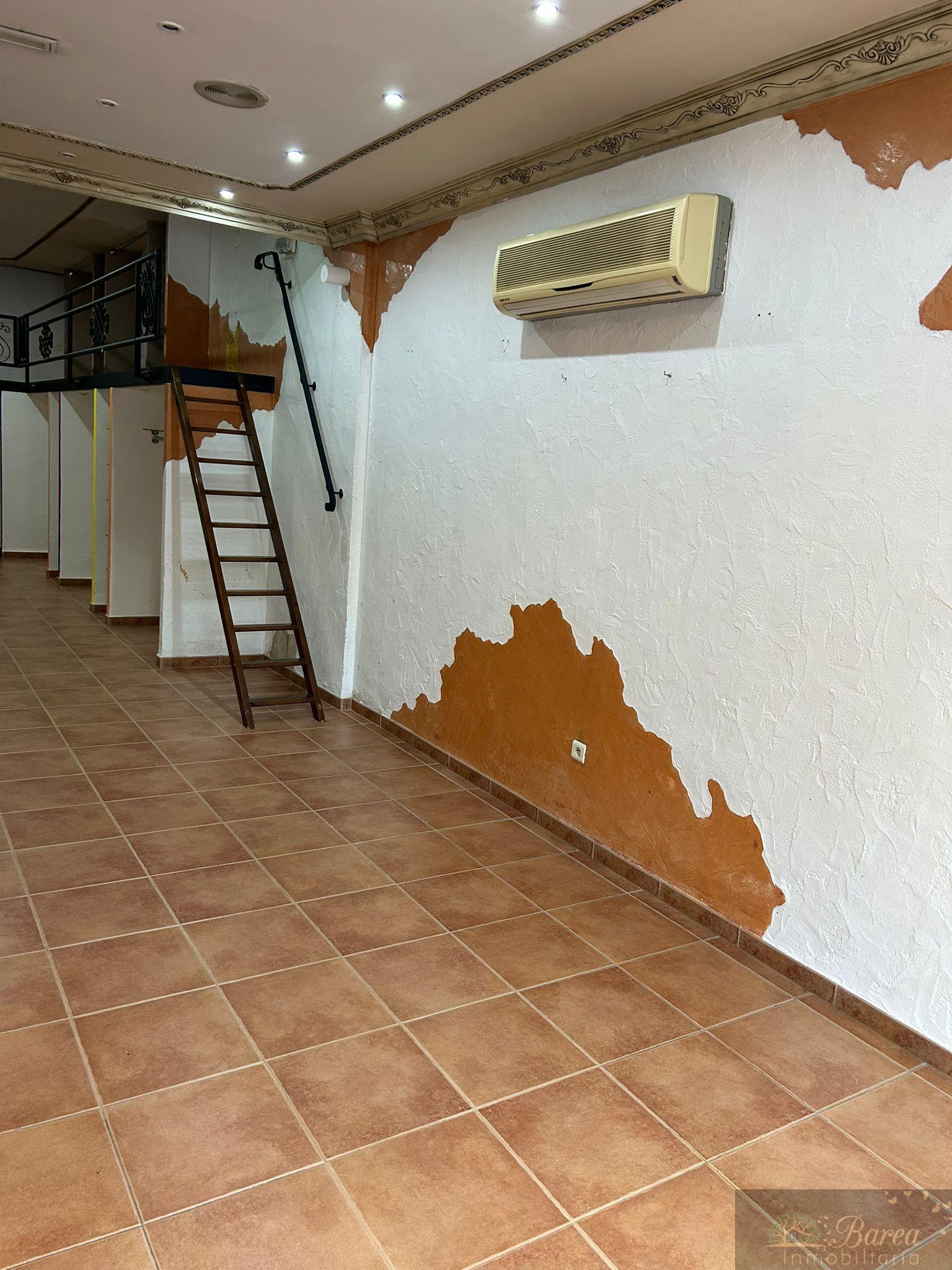 Alquiler de local en Rute