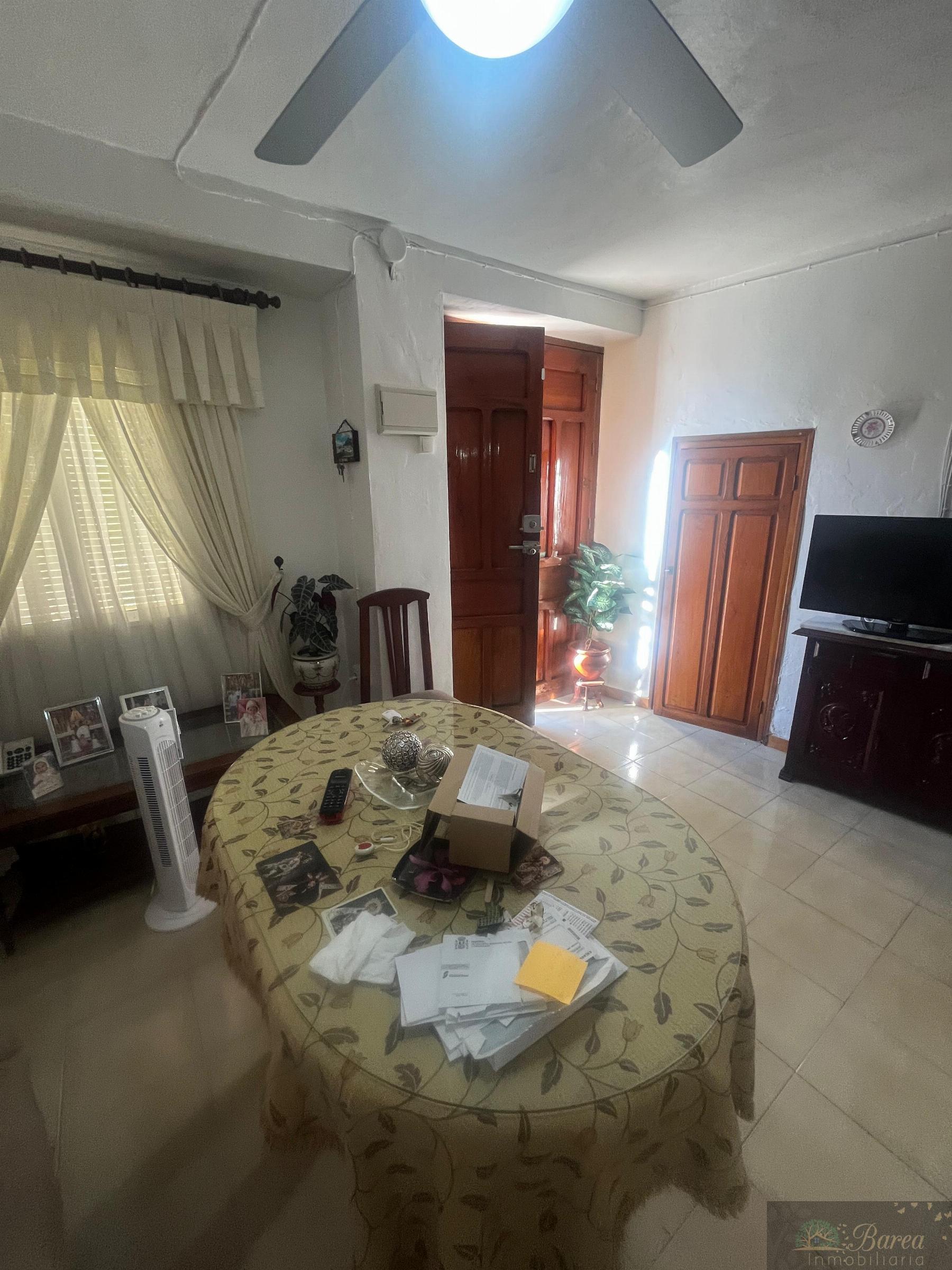 Venta de casa en Rute