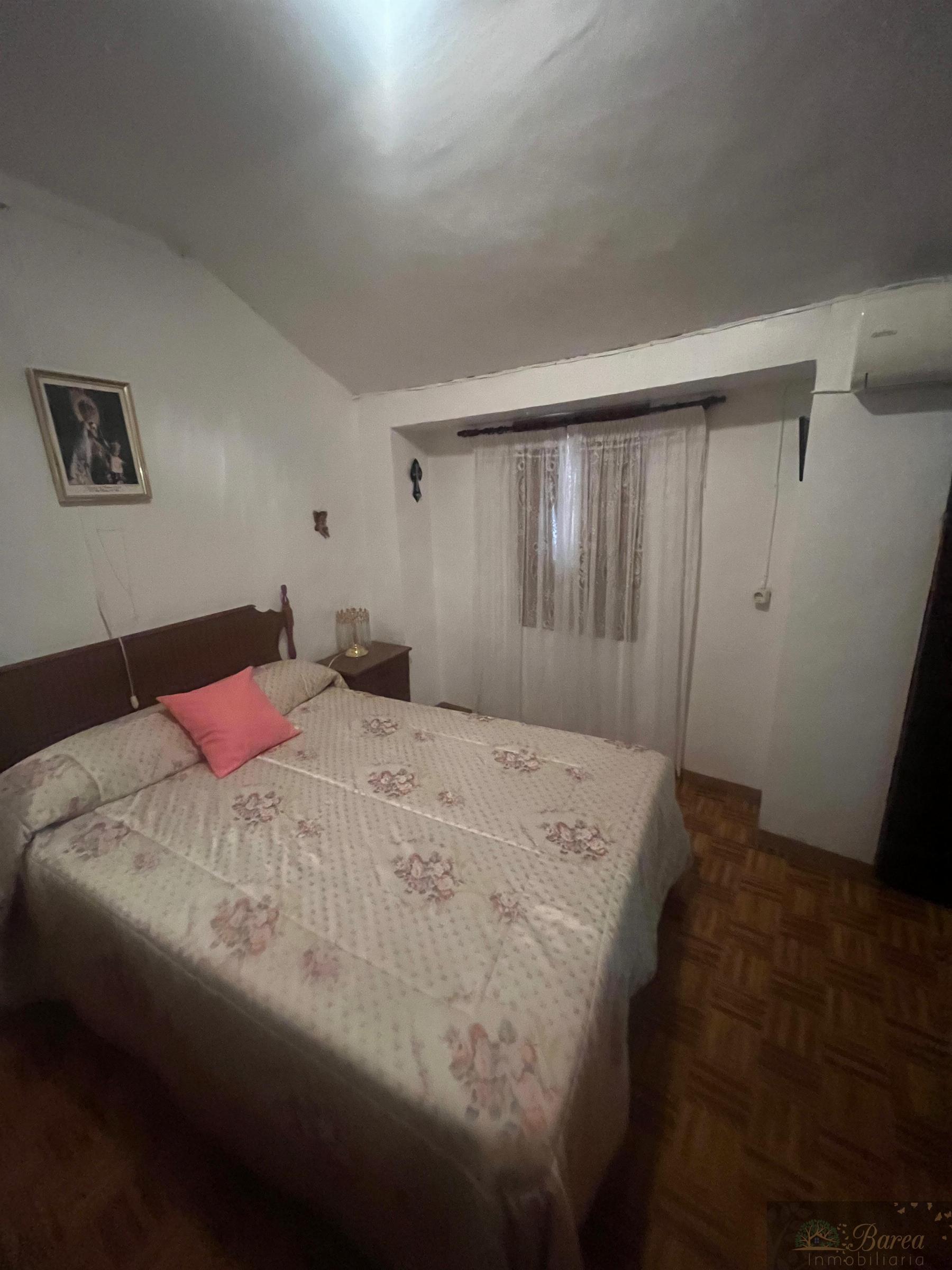 Venta de casa en Rute