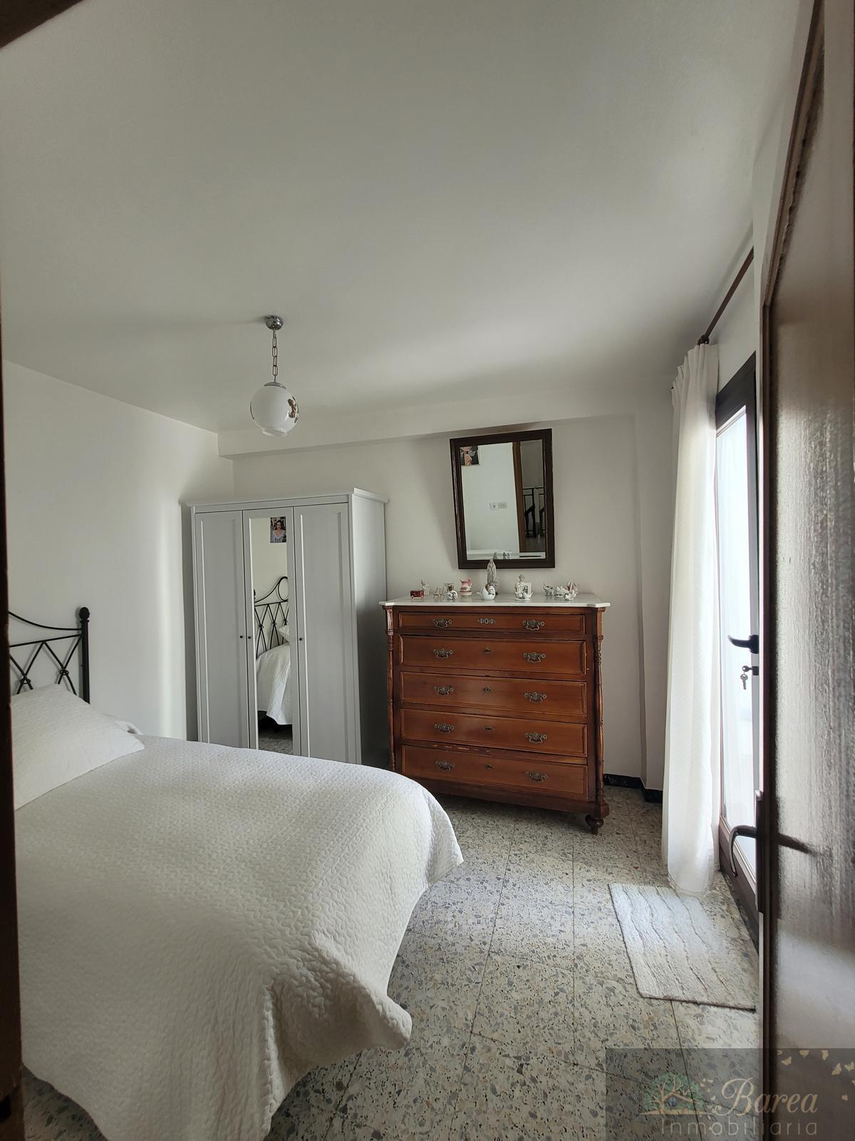 Venta de casa en Rute