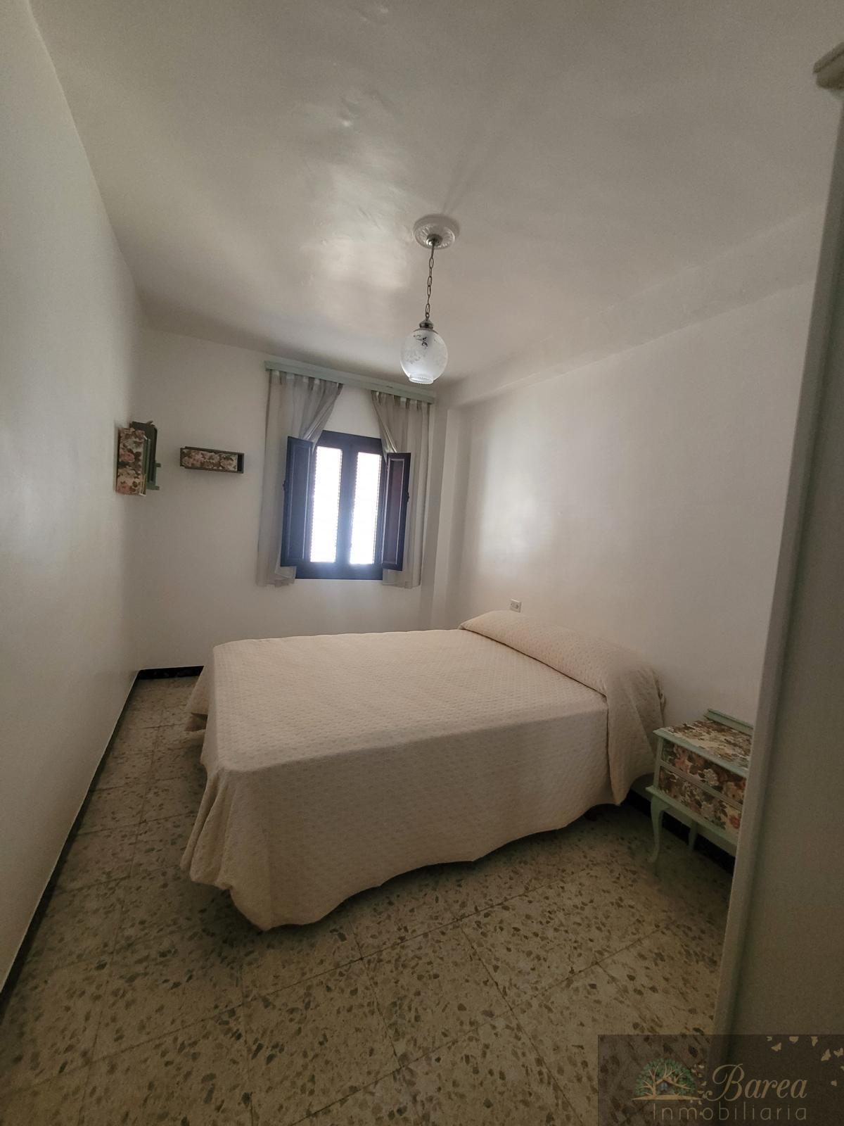 Venta de casa en Rute