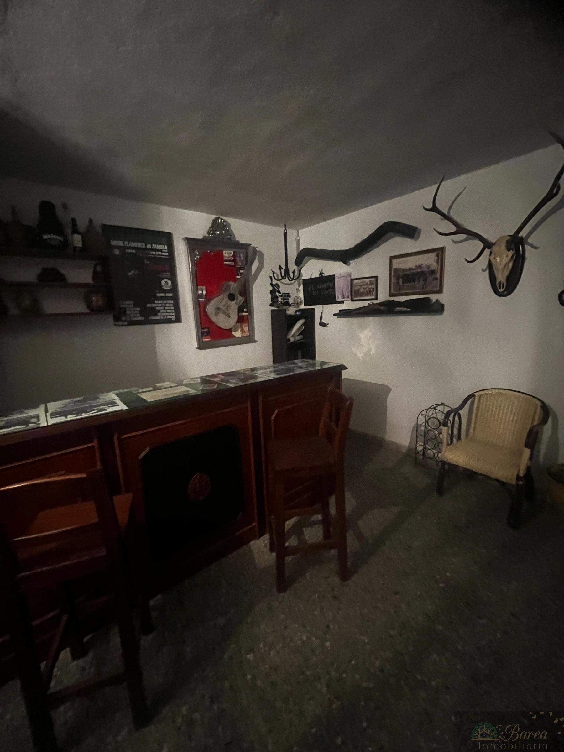 Venta de chalet en Lucena