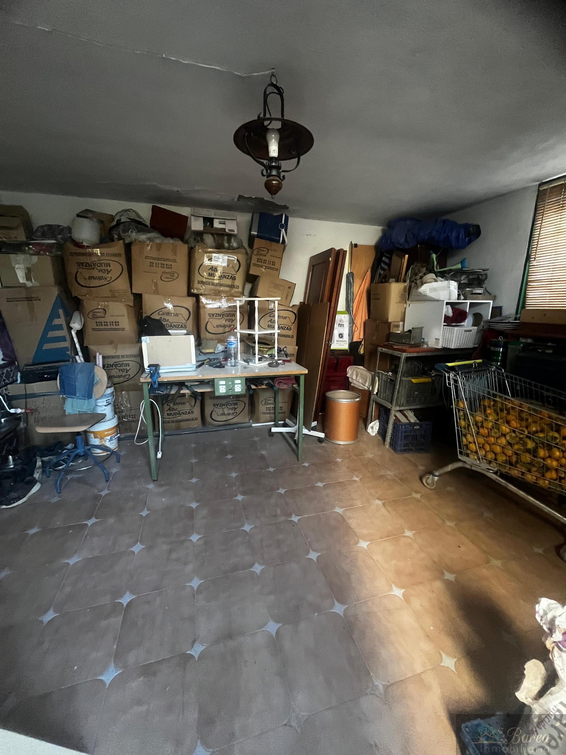 Venta de chalet en Lucena