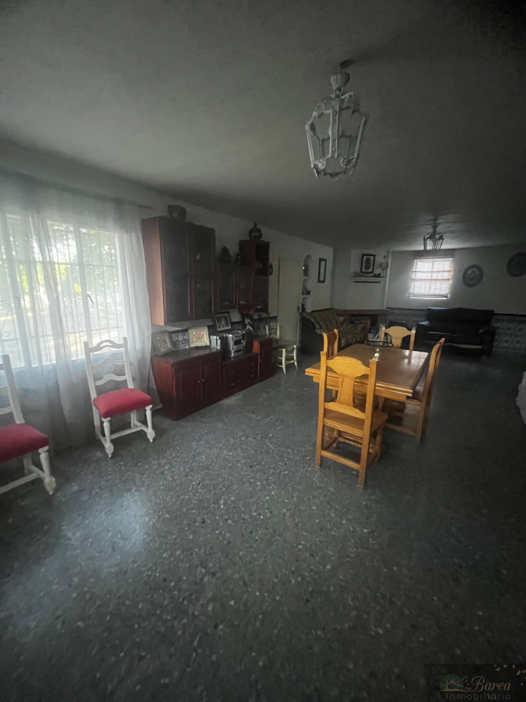 Venta de chalet en Lucena