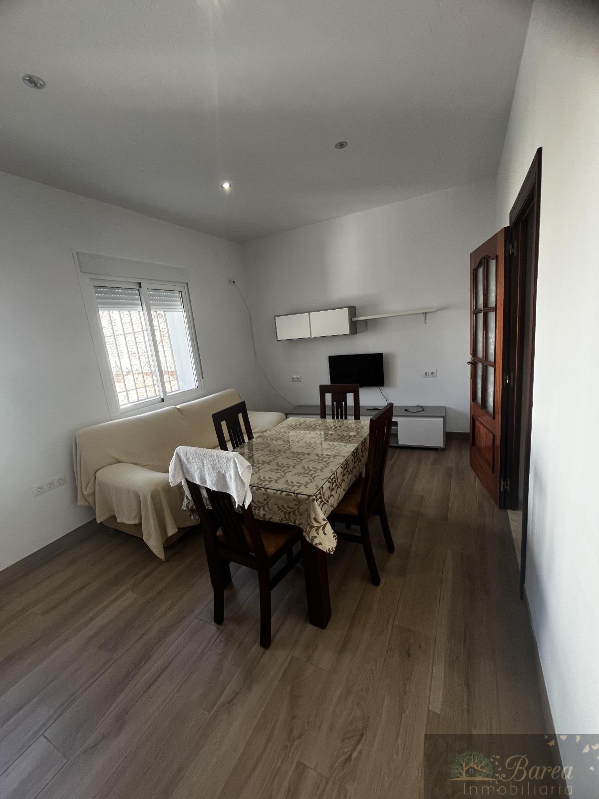 Alquiler de apartamento en Rute