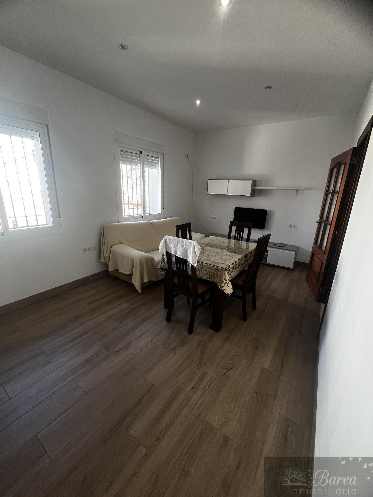 Alquiler de apartamento en Rute