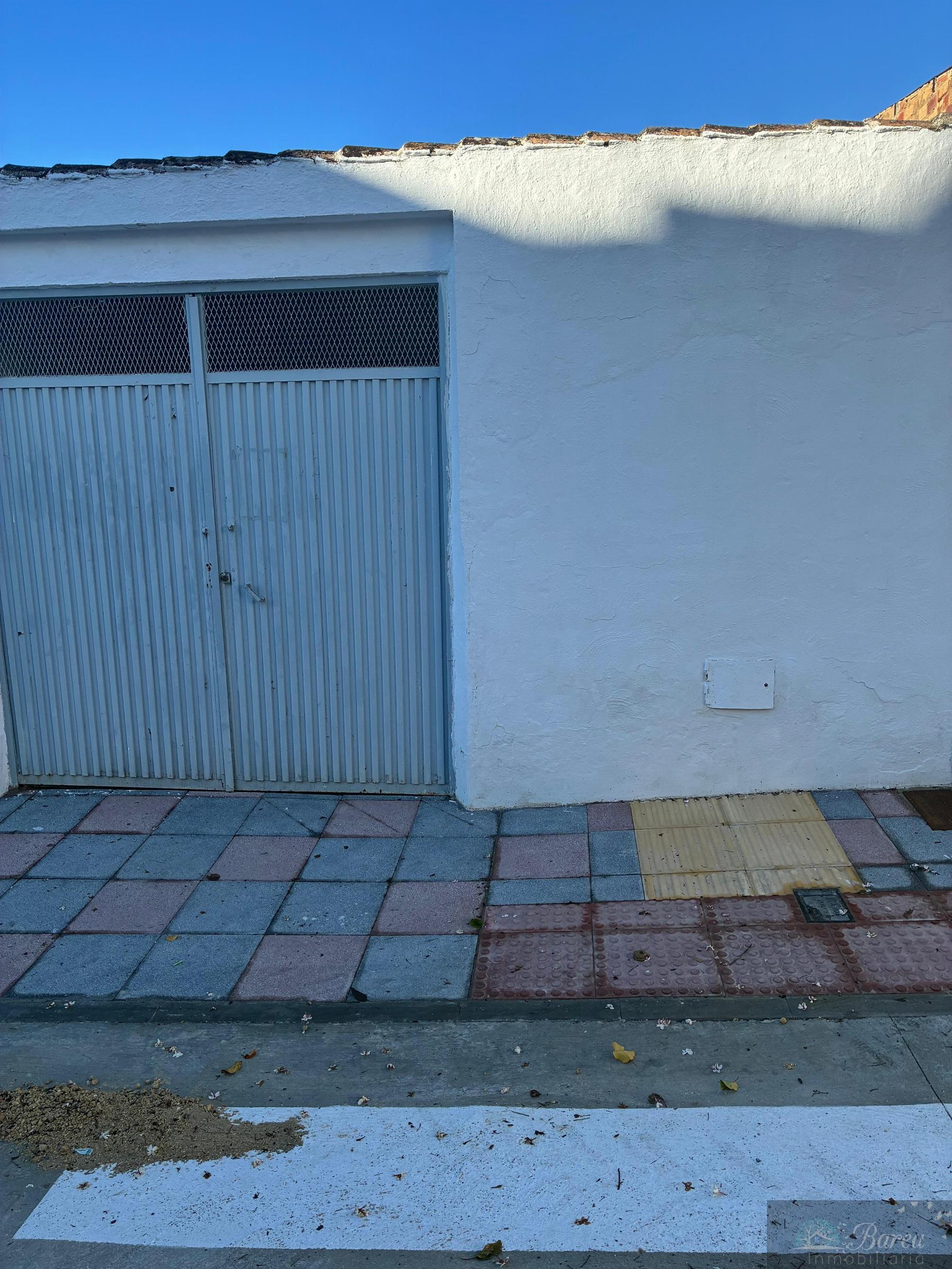 Venta de garaje en Rute